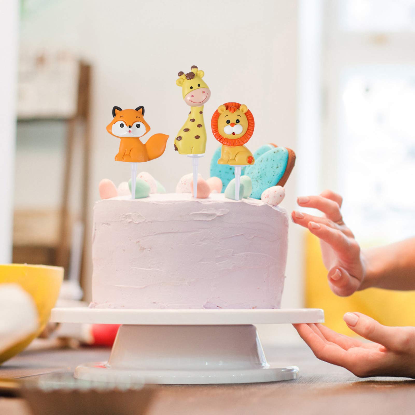 Jungle Animal Cake Toppers 5Pcs - Zoo Animal Cake Decorations for Birthday Party, Baby Shower & Jungle Theme Celebrations - Perfect for Cakes, Cupcakes & Desserts