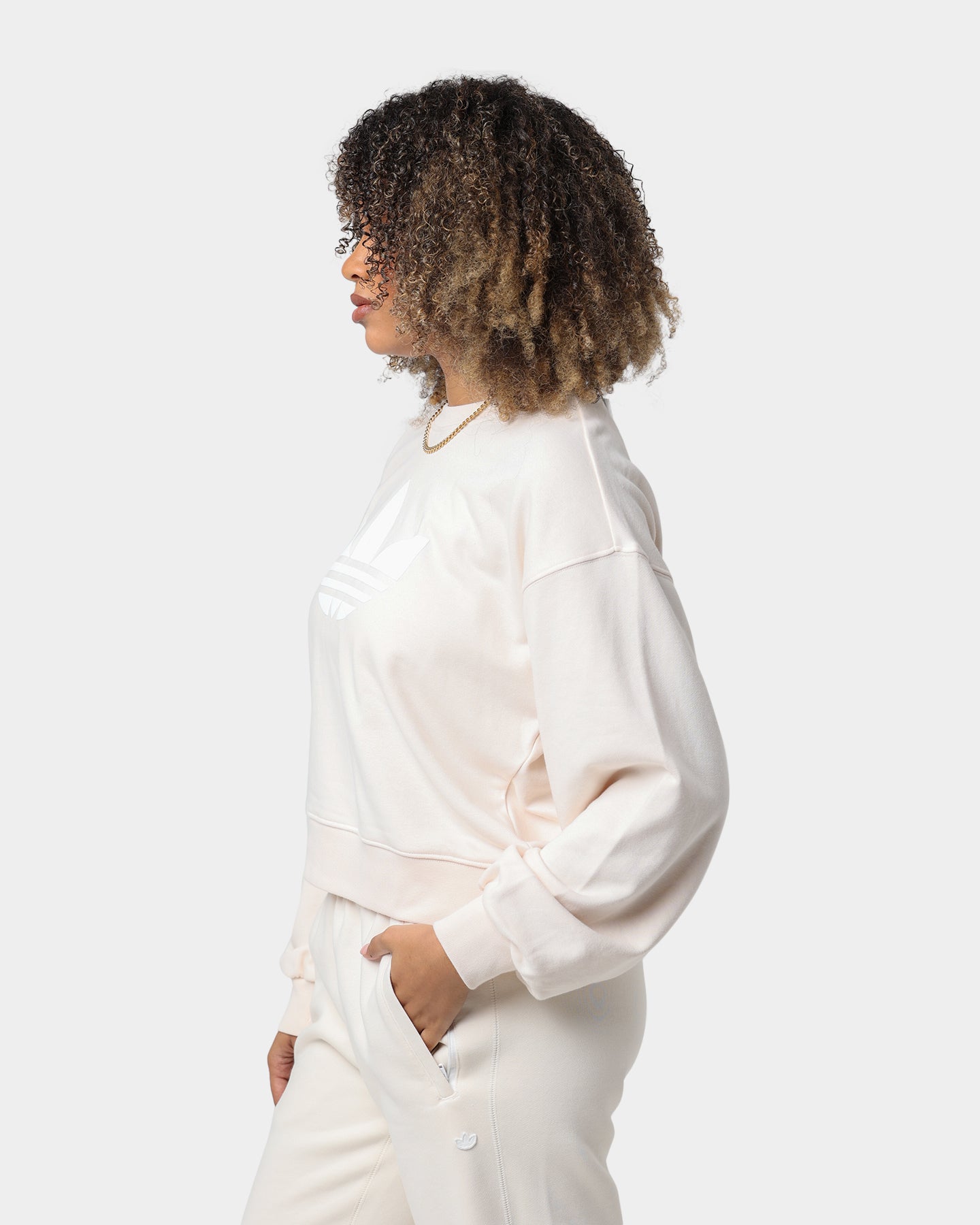Adidas Women's Wonder White Crewneck Sweatshirt - Comfortable Casual Pullover for Workout, Lounge & Everyday Wear