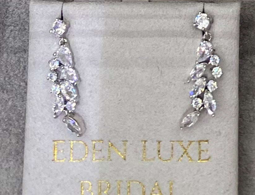 Stunning Simulated Diamond Necklace & Earrings Set for Women | Elegant Cubic Zirconia Jewelry Gift | Perfect for Weddings, Anniversaries & Special Occasions