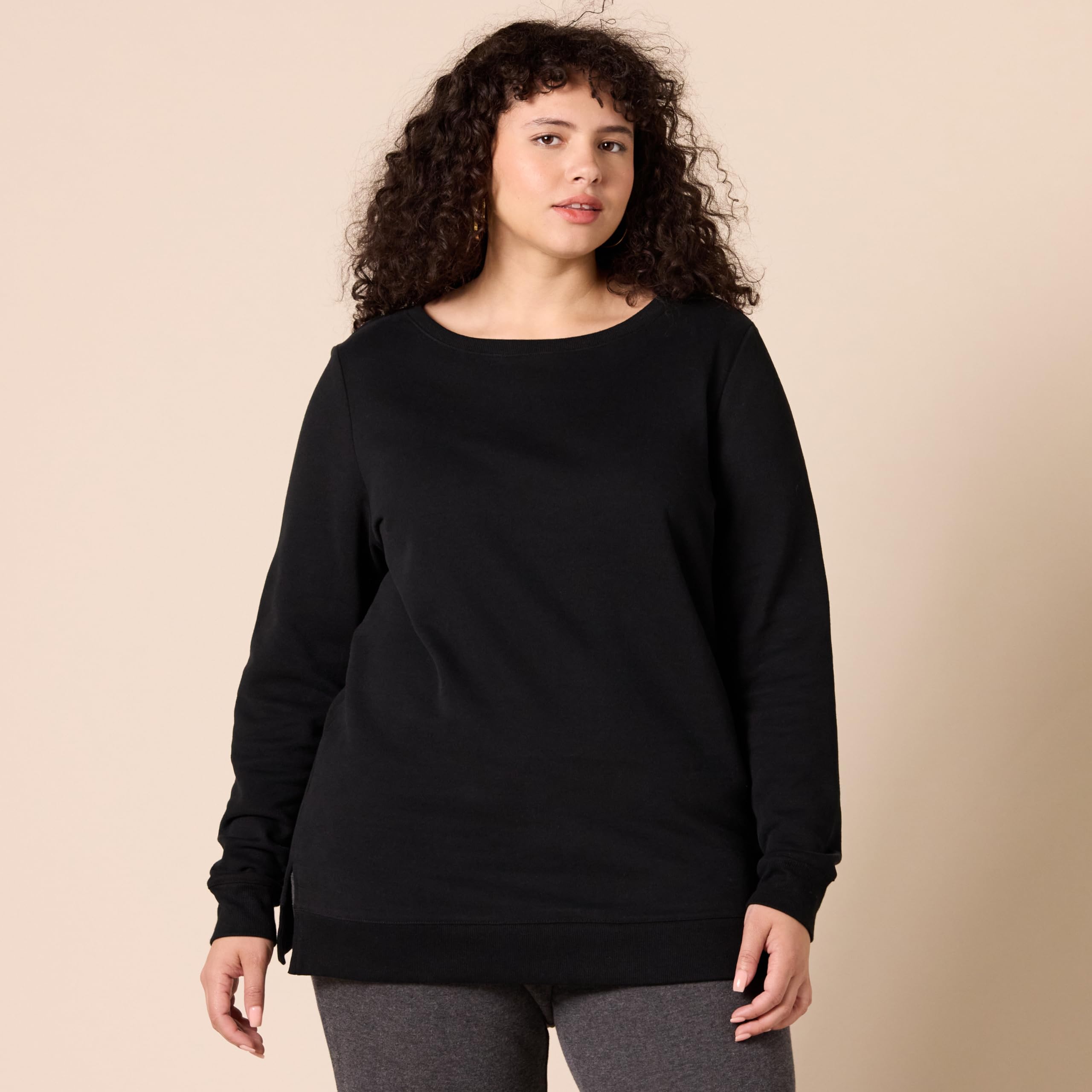Amazon Essentials Women's Open-Neck Fleece Tunic Sweatshirt - Soft Casual Pullover Top for Lounge, Work & Everyday Wear