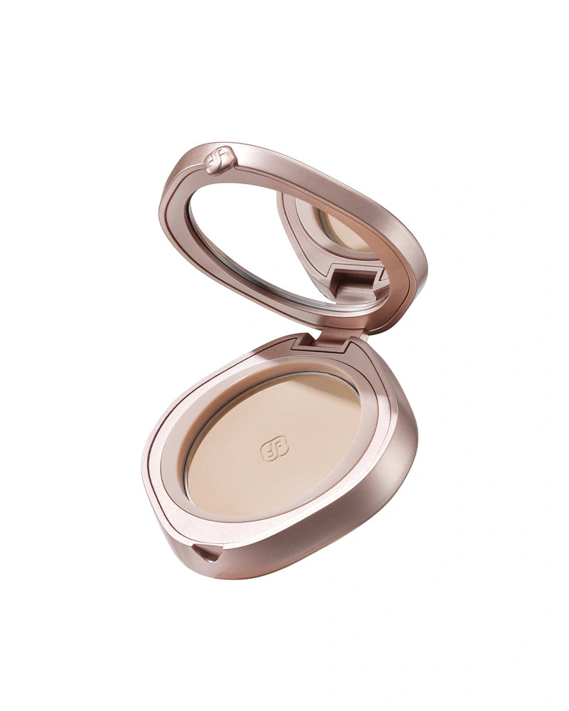 Yurong Airbrushed Tinted Pressed Powder with SPF 15 - 2.2g Compact Makeup for Flawless Matte Finish | Perfect for Daily Wear & Touch-Ups On-The-Go