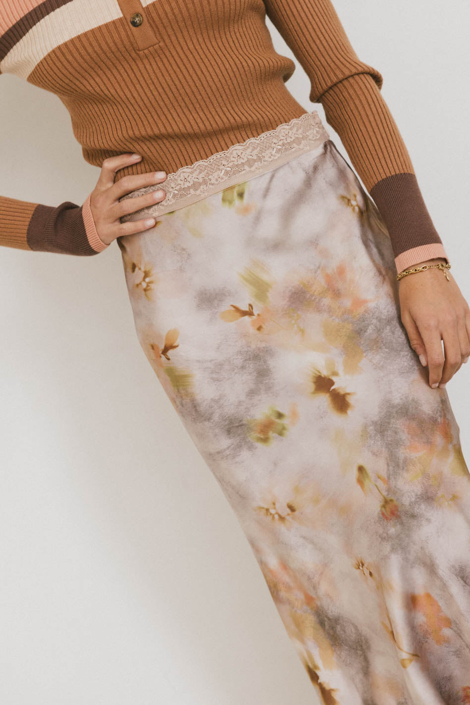 Lauriana Maxi Skirt - Women's Flowy Long Skirt with Elastic Waist | Perfect for Summer, Beach, Boho Style & Casual Outfits