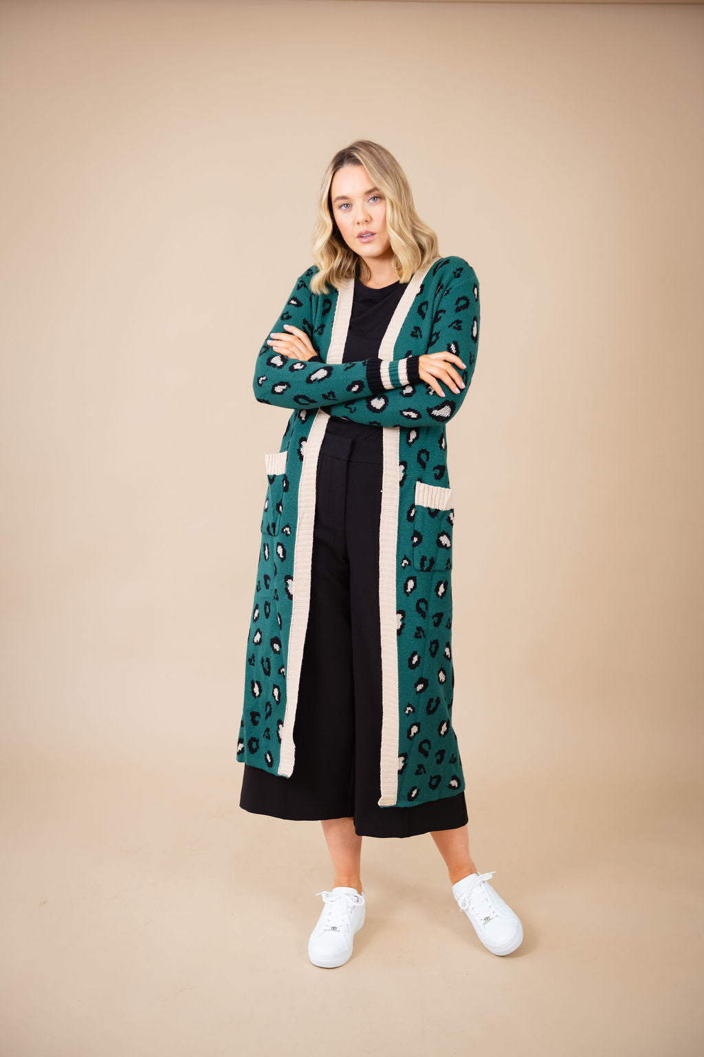 Ciara Cardigan - Stylish Green Print Women's Knit Sweater | Perfect for Fall & Winter Outfits, Casual Wear & Office Attire