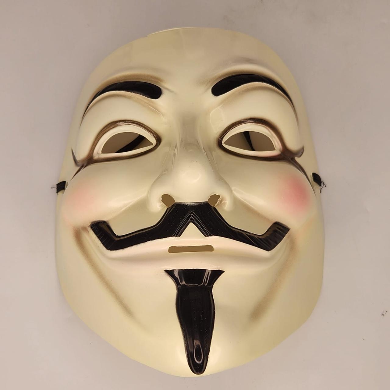 DC Collectibles Comics Vertigo V for Vendetta Book and Mask Set - Official Graphic Novel with Iconic Mask - Perfect for Comic Book Fans, Cosplay, and Movie Memorabilia Collectors