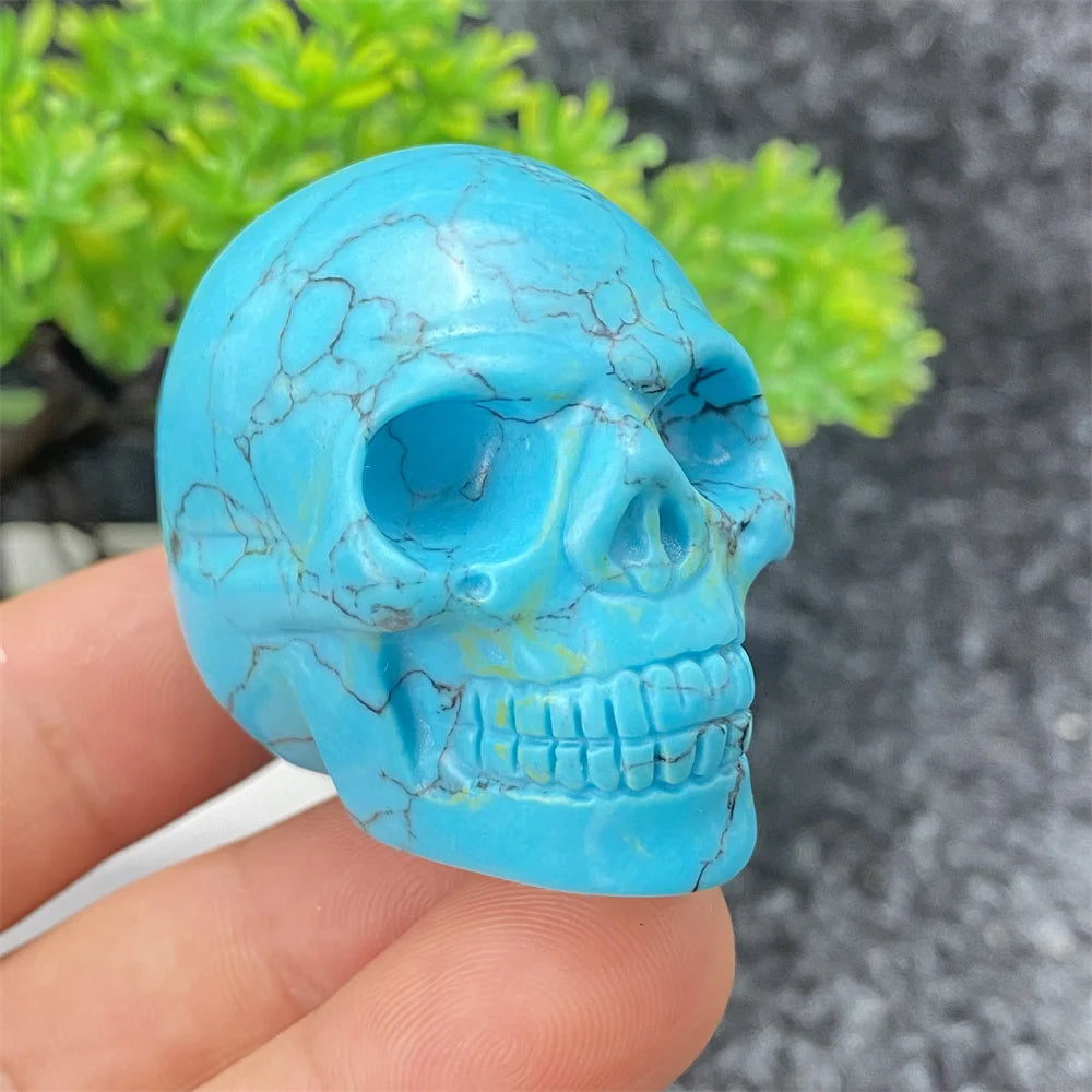Natural Crystal Hand-Polished Carved Skull - Halloween Decor, Home Decor, Spiritual Healing Stone, Unique Holiday Gift for Collectors & Witches - Perfect for Altars, Meditation & Gothic Decorations