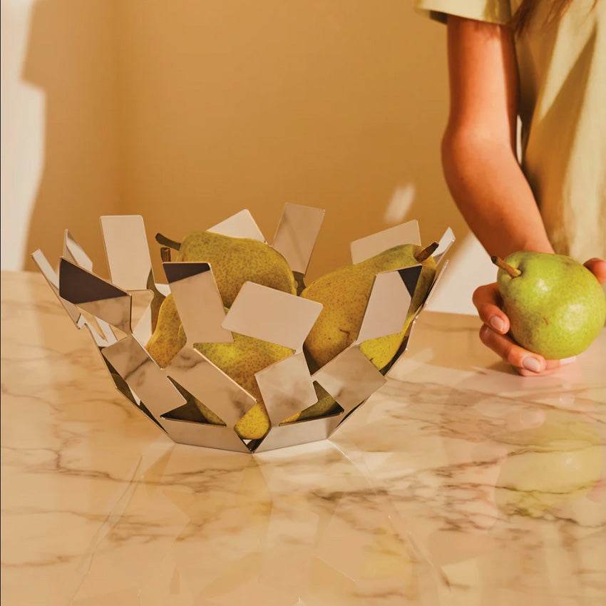 Alessi Stanza Dello Scirocco Fruit Bowl - Elegant Stainless Steel Fruit Holder for Kitchen Counter & Dining Table Decor - Perfect for Displaying Apples, Oranges & Fresh Fruits