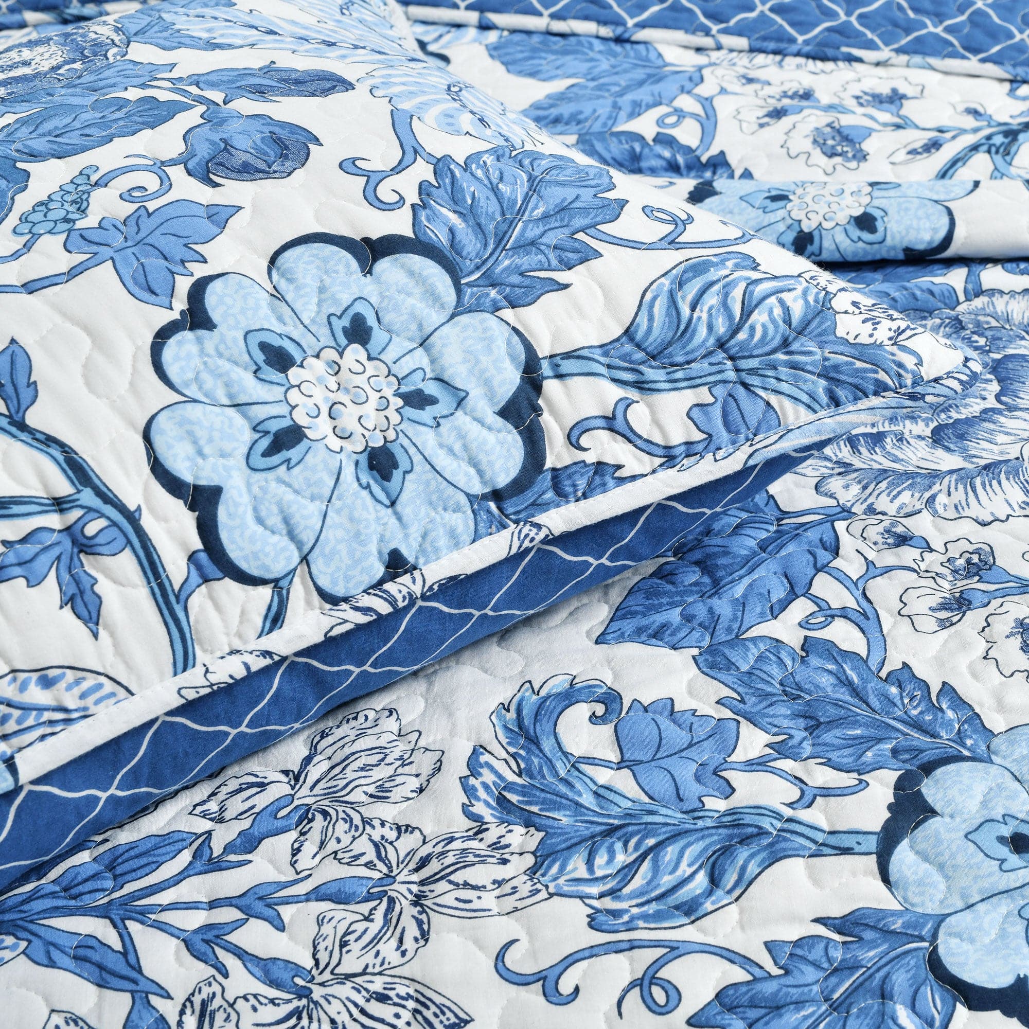 Sydney 3 Piece Quilt Set - Queen Size Bedding Set with Soft Microfiber, Lightweight & Breathable - Perfect for All Seasons, Home Decor & Guest Room