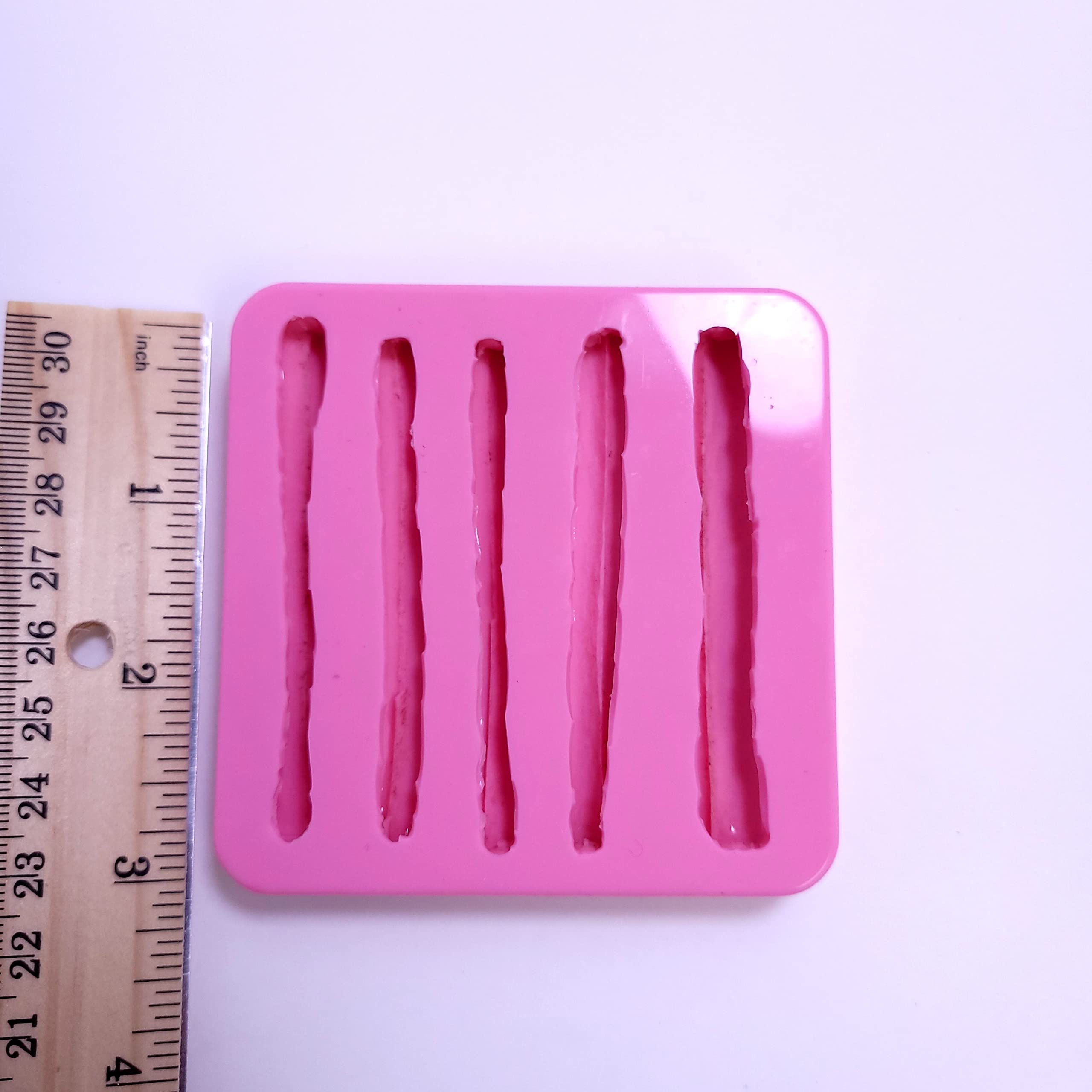 Premium 5-Cavity Cinnamon Silicone Mold for Wax, Resin & Soap Making - Realistic Flexible Baking Mold for DIY Candles, Crafts & Home Decor