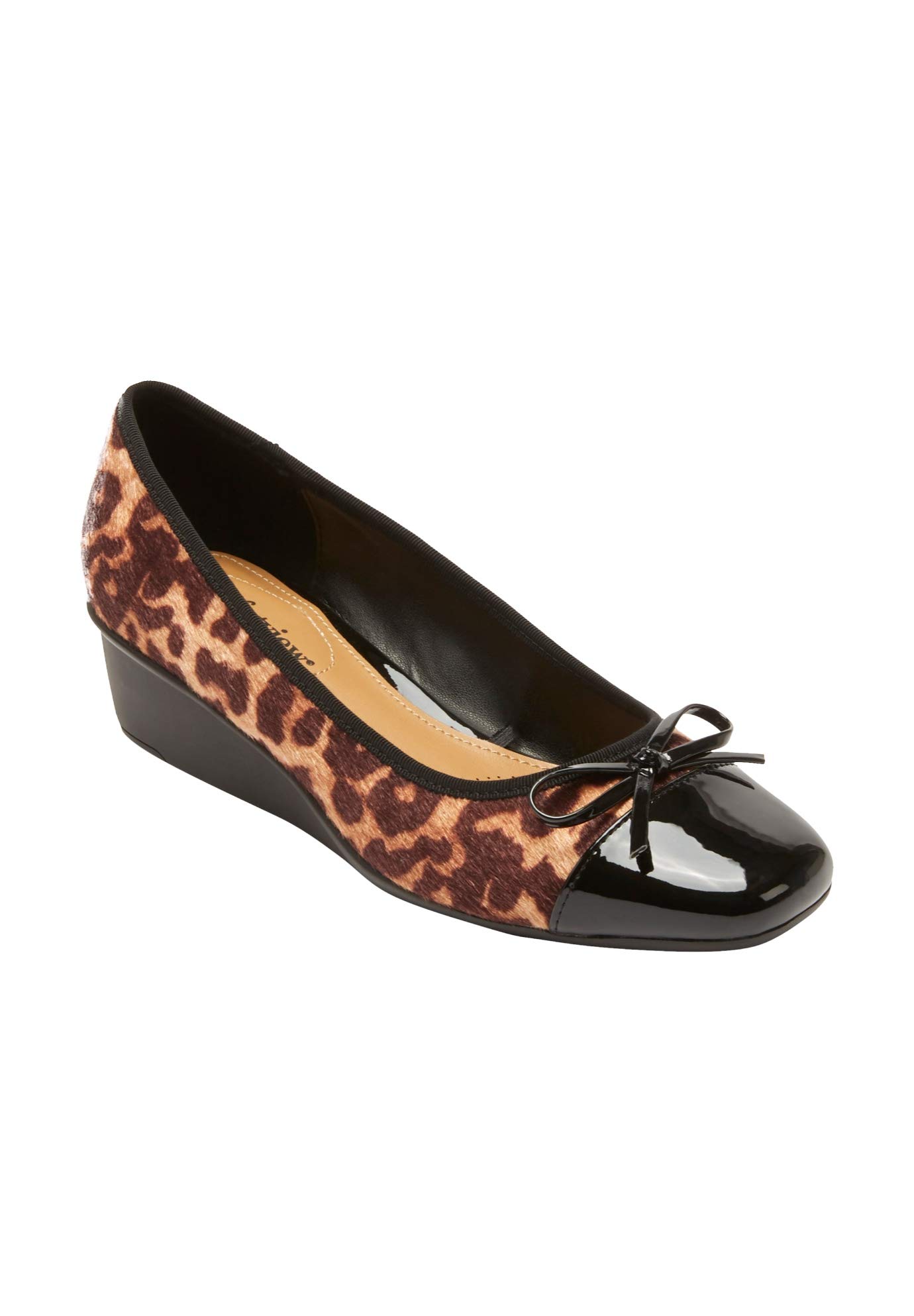 Comfortview Women's Wide Width The Jade Flat - Comfortable Slip-On Shoes for Work, Travel & Everyday Wear