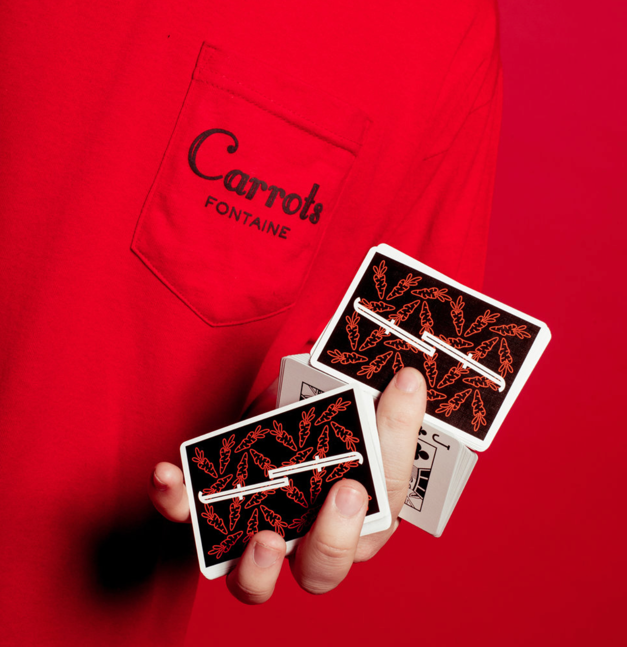 Premium Fontaine Carrots V2 Playing Cards – Limited Edition Deck for Cardistry, Magic Tricks & Poker Games – Perfect for Collectors and Card Enthusiasts