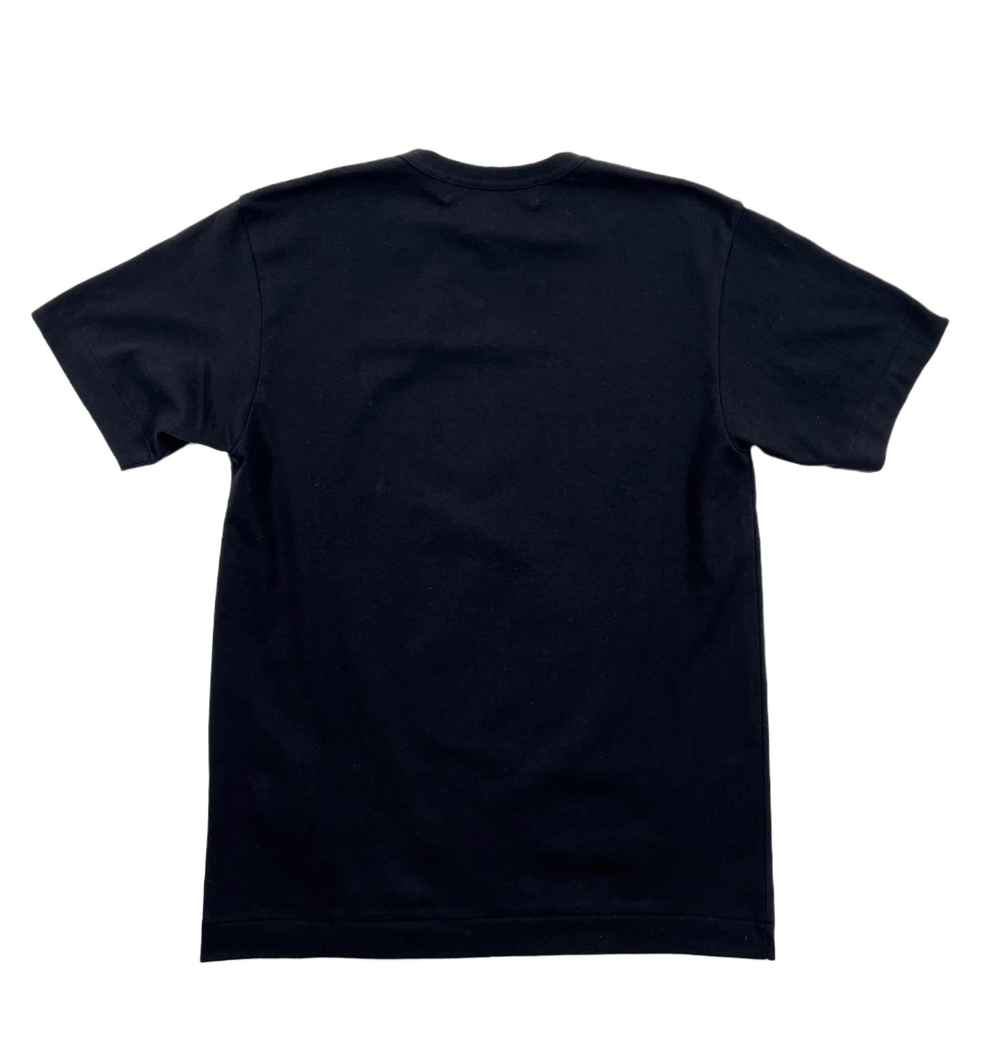 Comme Des Garcons P1T108 Play T-Shirt with Red Heart Print - Black Cotton Unisex Tee for Casual Wear & Street Style Outfits