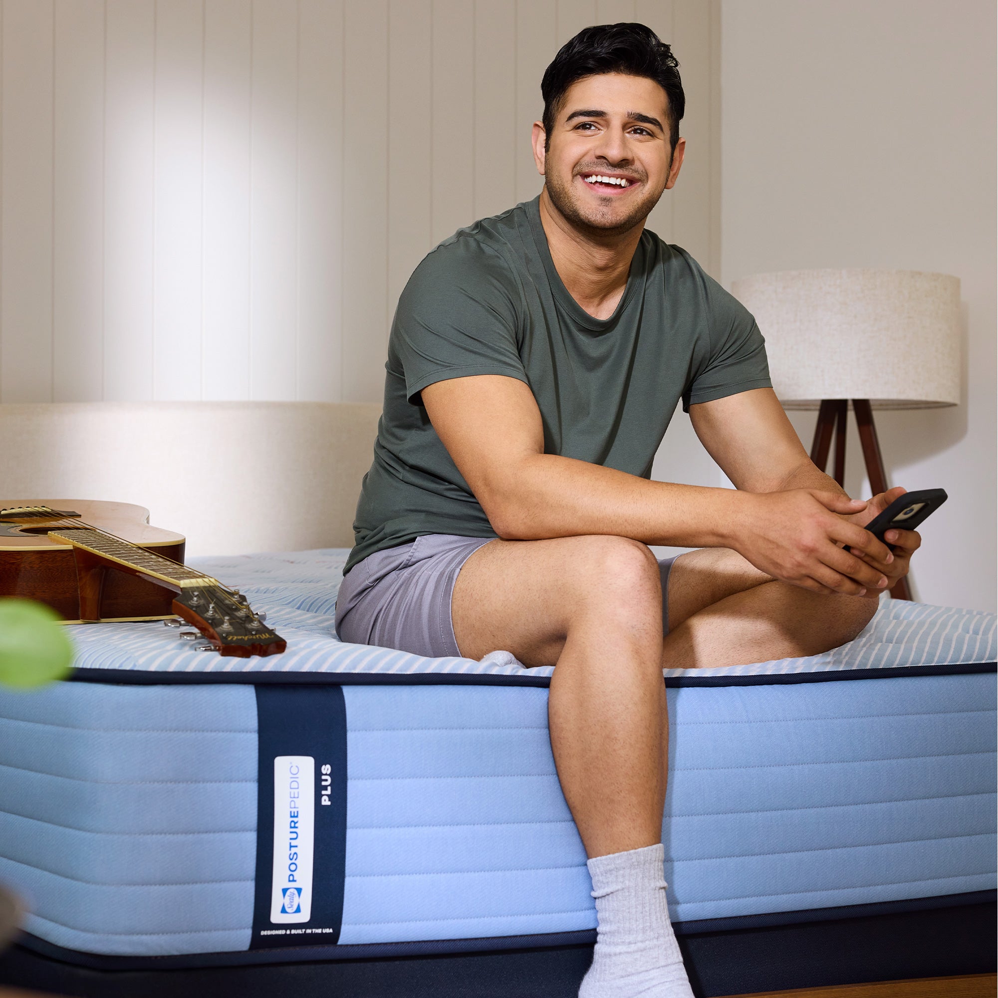 Sealy Posturepedic Plus Hagerstown Medium Firm Tight Top Mattress - Queen Size for Back Pain Relief & Pressure Point Support - Perfect for Side Sleepers & Couples in Master Bedrooms