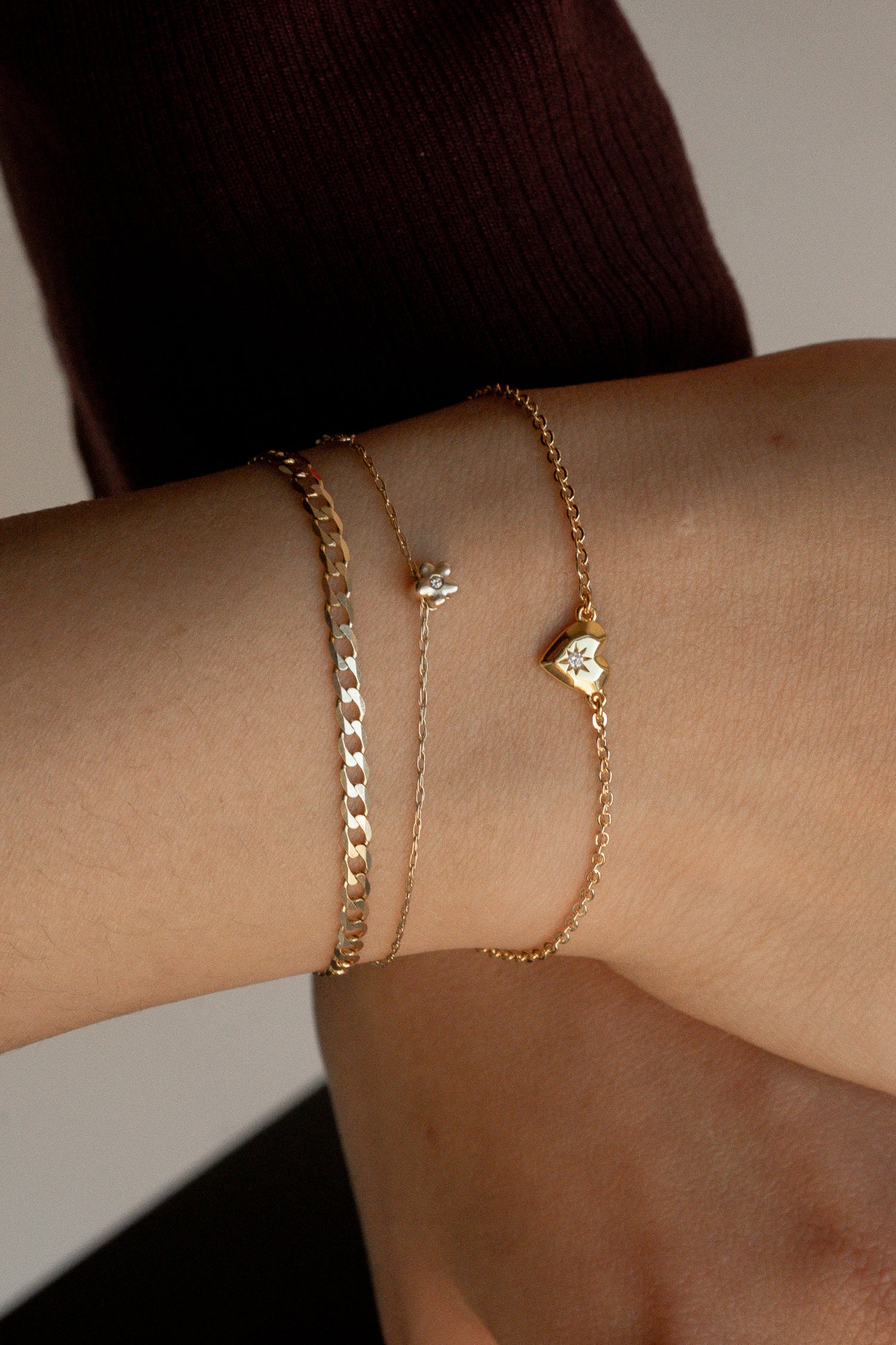 Amour Heart Bracelet for Women - Elegant Love Charm Jewelry Gift for Her | Valentine's Day, Anniversary & Romantic Occasions
