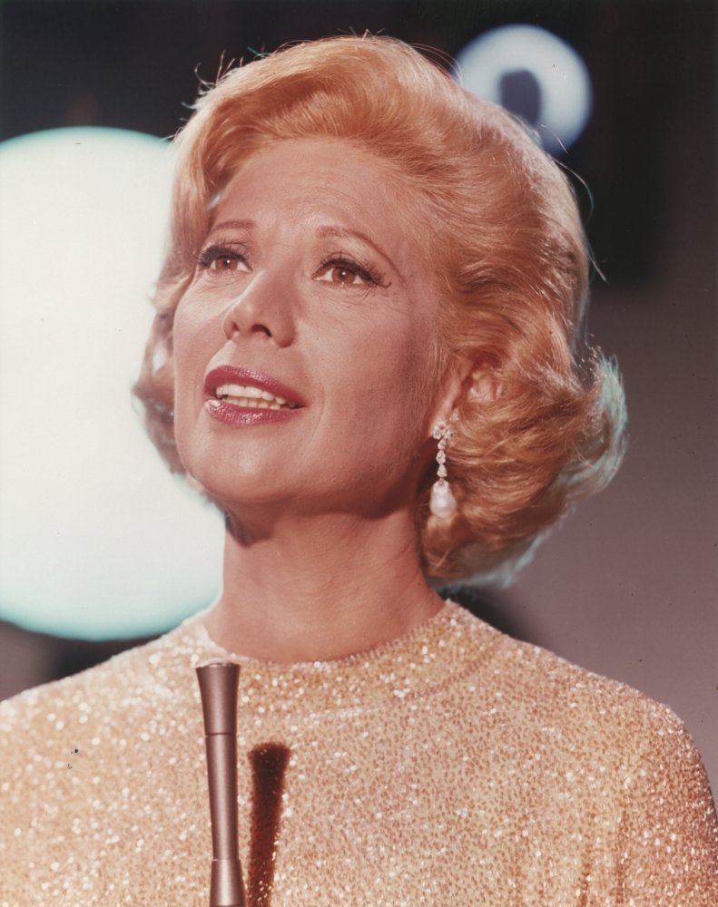 Vintage Dinah Shore in Yellow Dress Portrait Photo Print - 24x30 Inches - Wall Art Decor for Living Room, Bedroom, Office