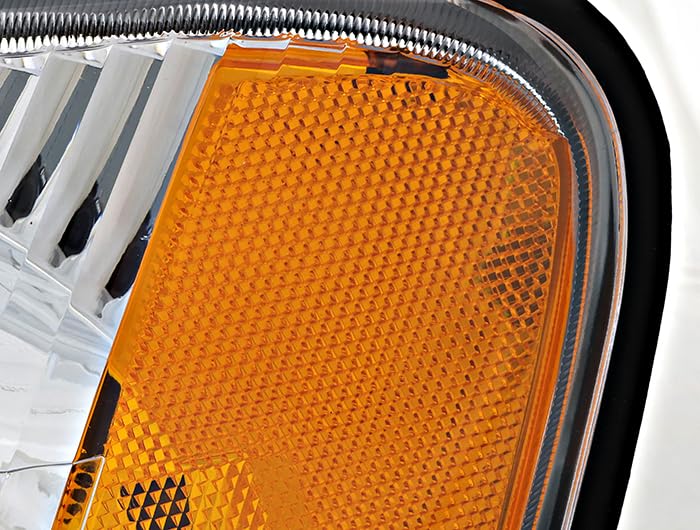 Ford Escape Headlights Replacement Set - Halogen Driver & Passenger Side Lamps (2001-2004) | Perfect for Night Driving & Off-Road Adventures