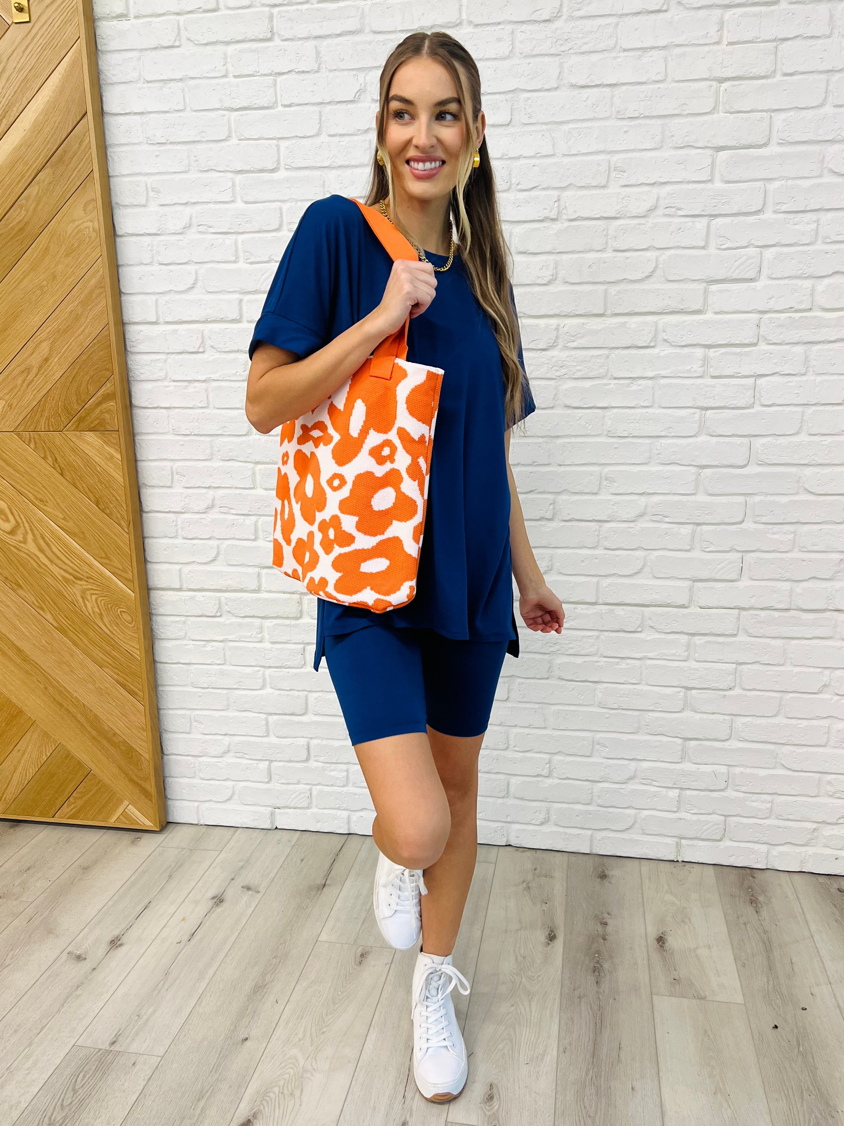 Comfy Cruising Top and Biker Shorts Set in Light Navy - Perfect for Yoga, Gym Workouts & Casual Outfits