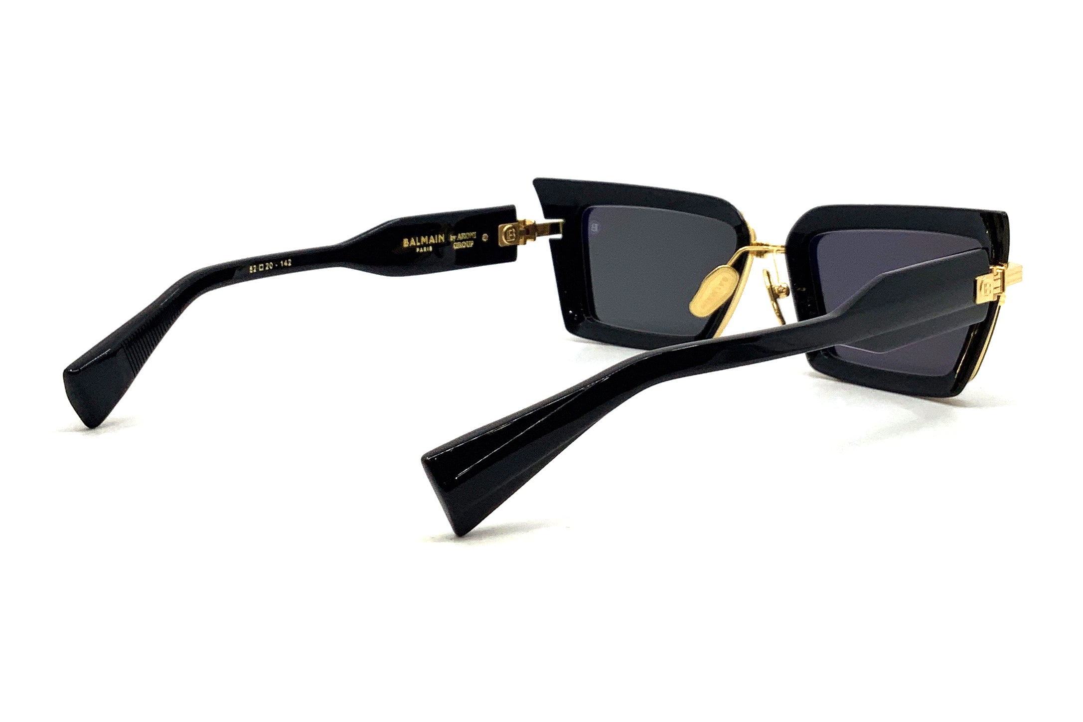Balmain Admirable Black Gold Luxury Watch - Elegant Timepiece for Men & Women | Perfect for Business, Formal Events & Special Occasions