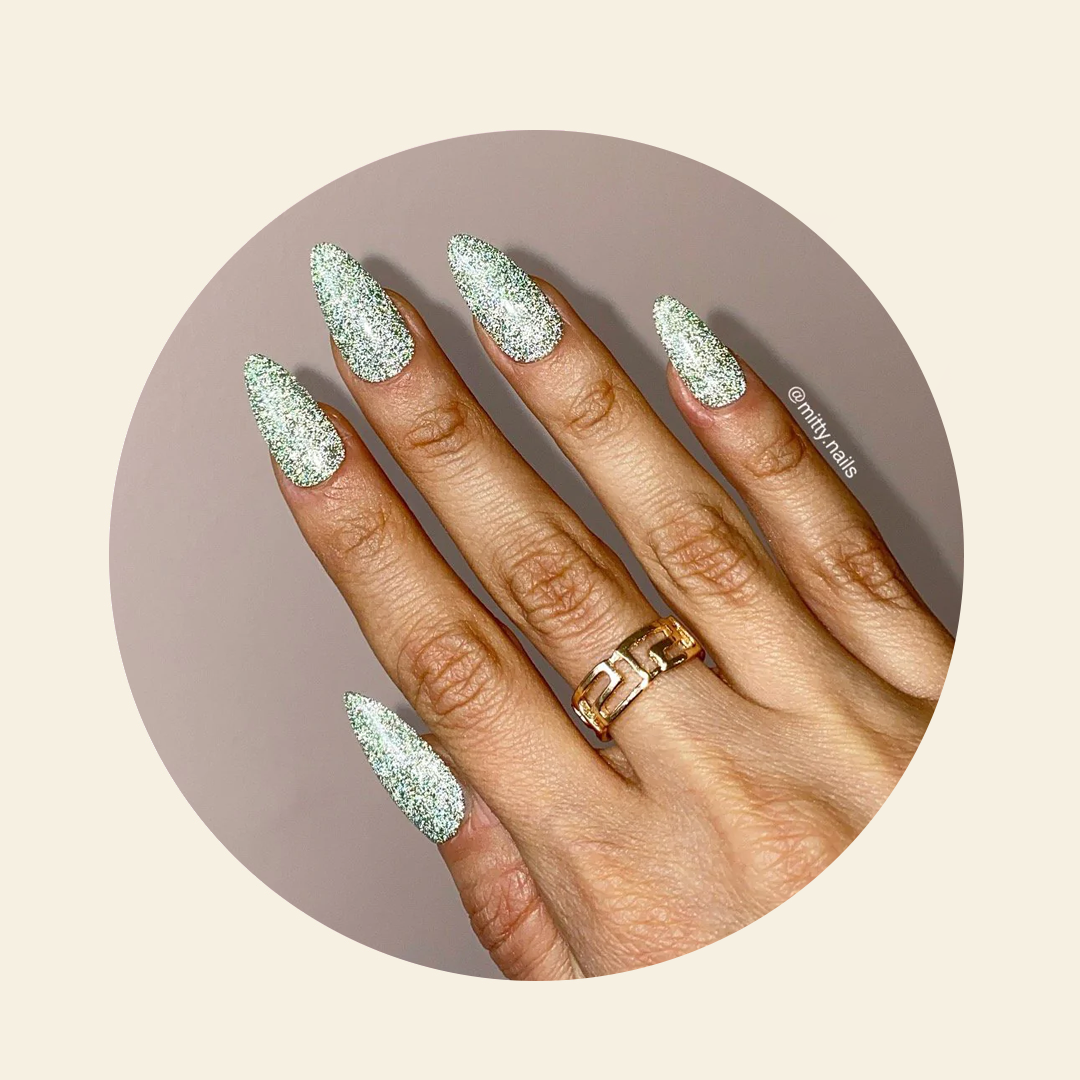 Mitty Night Flash Glitter Chameleon 15ml - Metallic Color Changing Nail Polish for Parties & Special Occasions