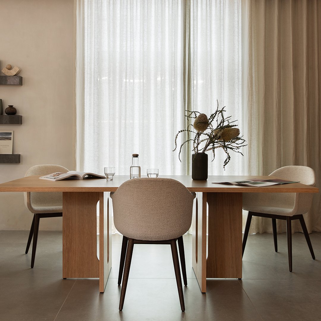 Stylish Androgyne Rectangular Dining Table - Modern & Durable for Home, Kitchen, or Restaurant Use