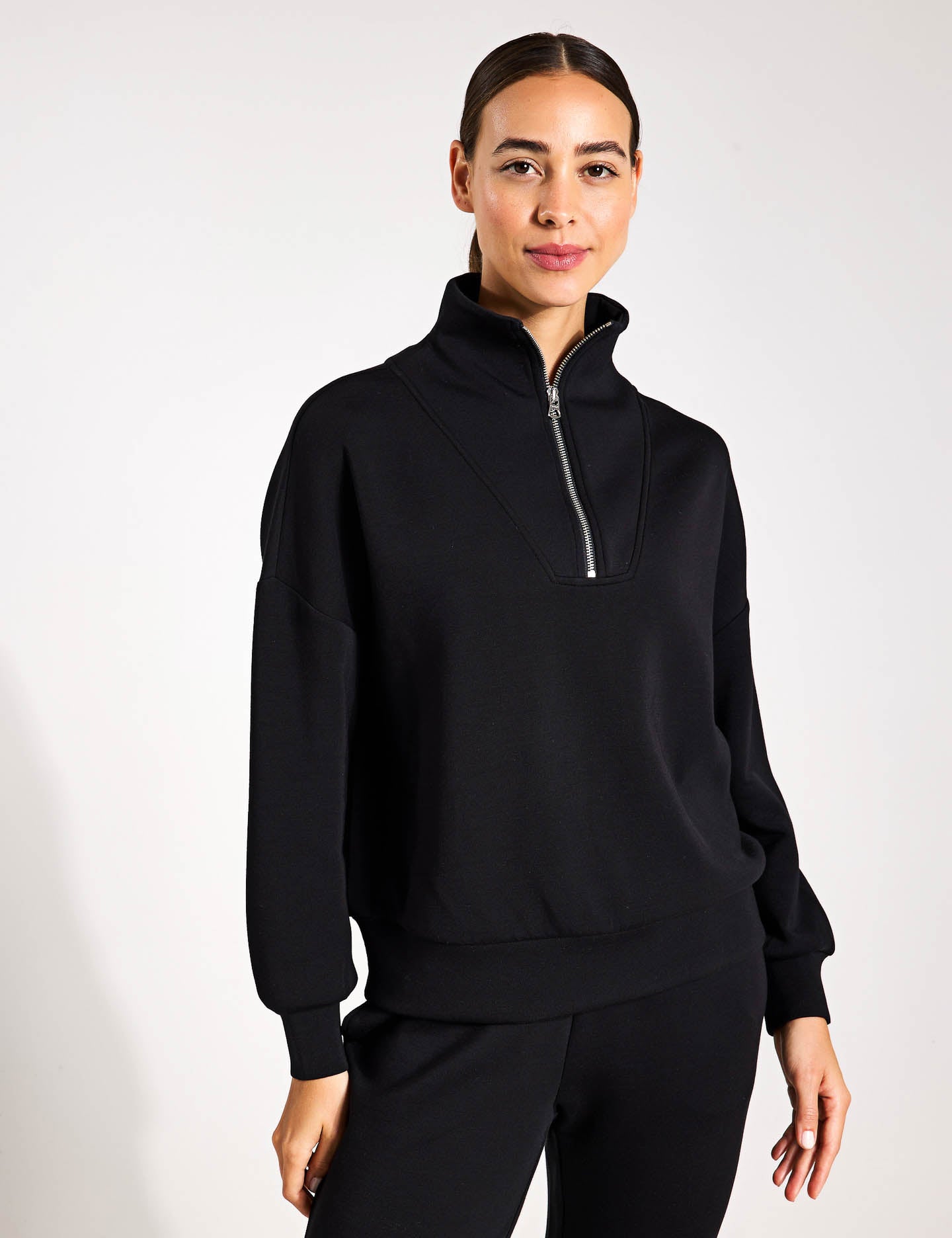 Hawley Half Zip Sweatshirt for Men - Soft Fleece Pullover with Kangaroo Pocket - Black - Perfect for Casual Wear, Outdoor Activities & Layering