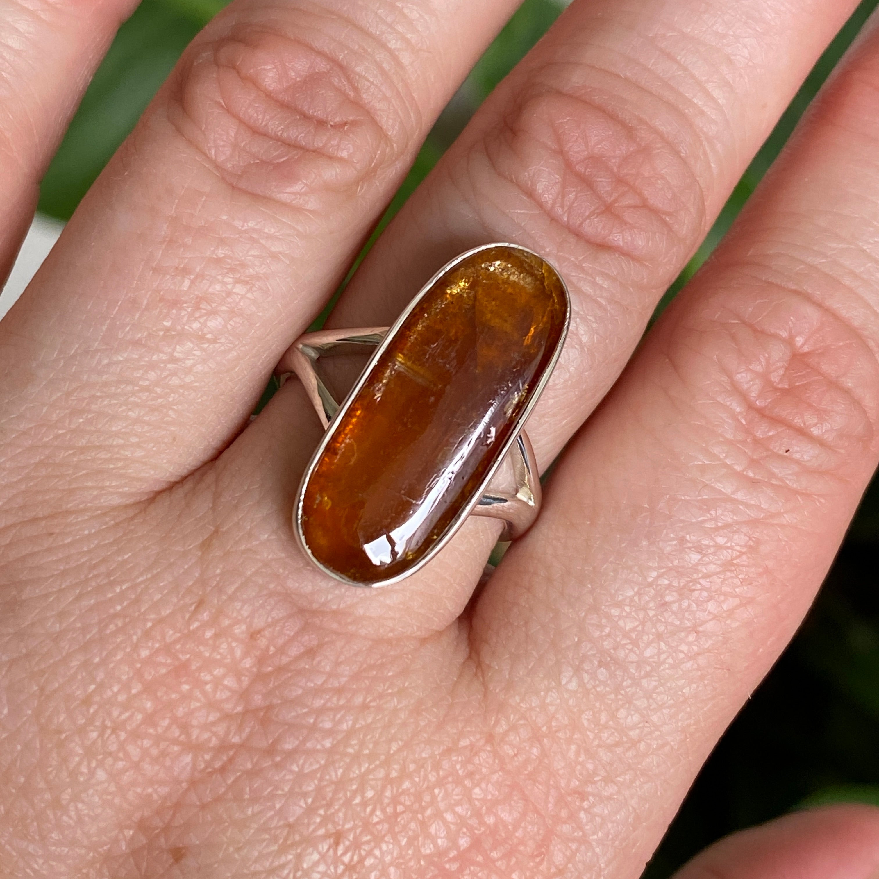 Natural Orange Kyanite Oval Cabochon Split Band Ring Size 8 - Handmade Gemstone Jewelry for Women - Perfect for Boho Chic Outfits & Special Occasions