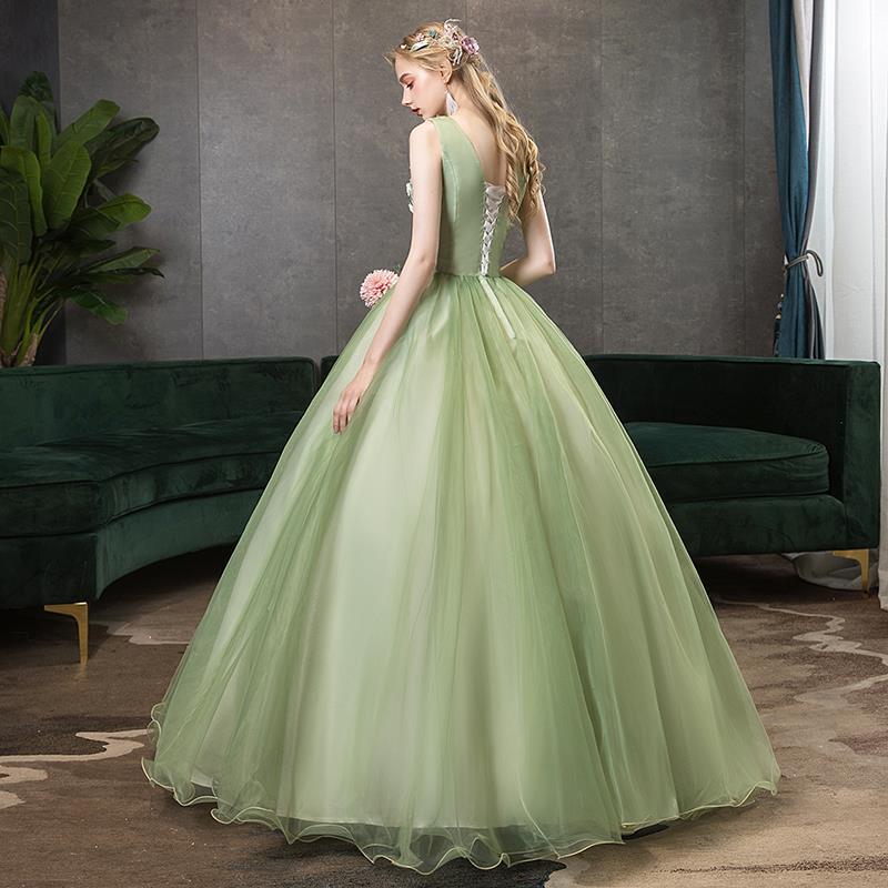 Elegant Green Tulle Ball Gown with Floral Details - Sweet 16 Birthday Party Dress, Prom Gown for Teens - Perfect for Quinceañera, Homecoming, Formal Dances & Special Occasions