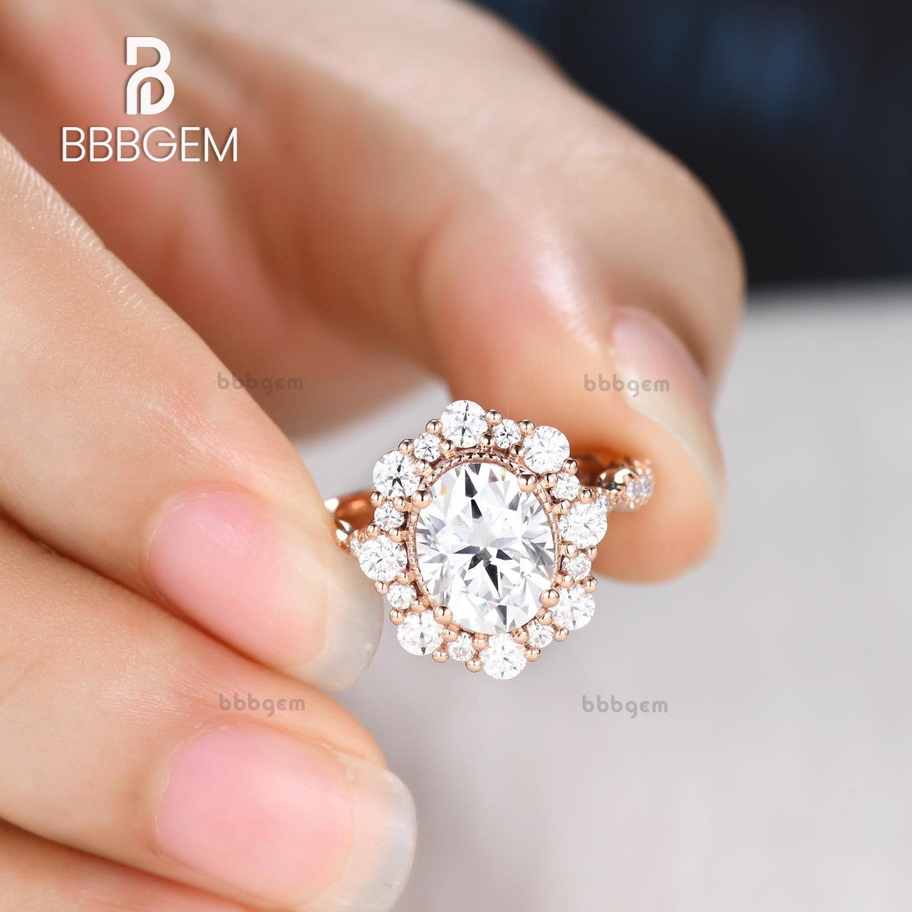 Vintage 2CT Oval Cut Moissanite Halo Engagement Ring in Solid 14K White Gold - Perfect for Proposals, Weddings & Anniversary Gifts