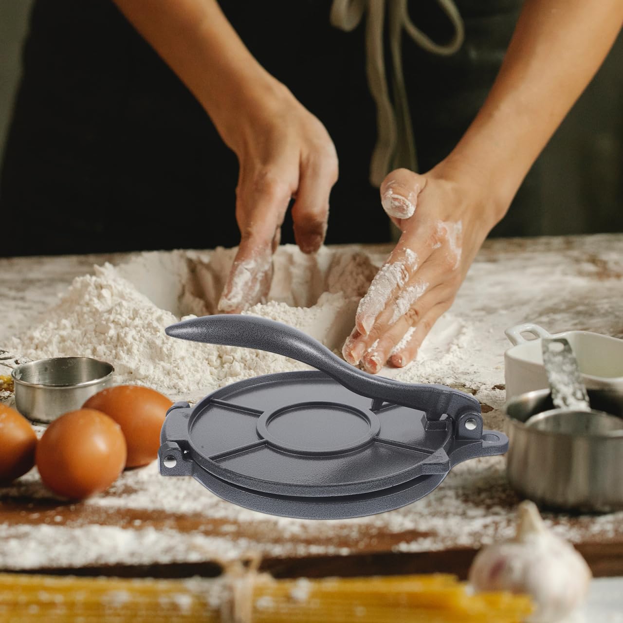 8 Inch Folding Aluminum Tortilla Press - Dough Press for Quesadillas, Empanadas, Roti & Pie - Grey - Perfect for Home Cooking, Baking & Mexican Cuisine