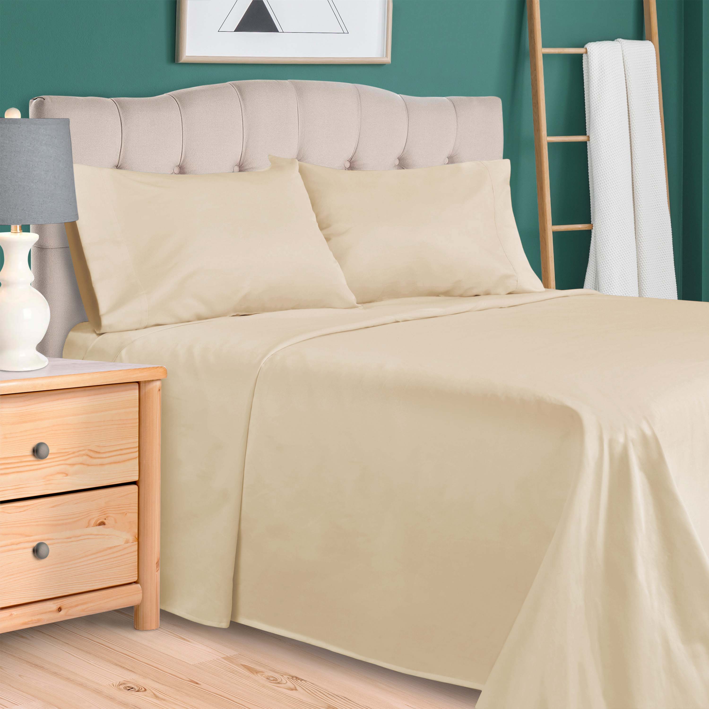Premium 100% Egyptian Cotton 300 Thread Count Bed Sheet Set - Queen Size, 4-Piece (Flat Sheet, Fitted Sheet, 2 Pillowcases) - Soft, Breathable & Wrinkle-Resistant for Ultimate Comfort - Perfect for Luxury Hotels, Master Bedrooms & Guest Rooms