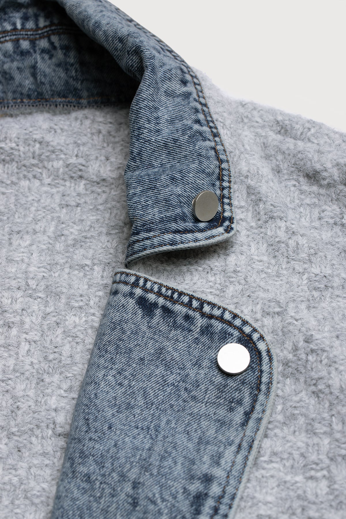 Stylish Women's Denim Knit Cardigan Sweater - Cozy Long Sleeve Open Front Jacket for Casual Outfits & Layering in Fall/Winter