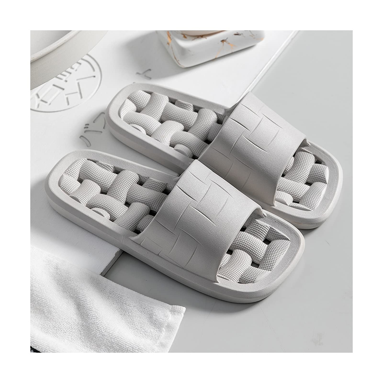 **Unisex Quick-Dry Anti-Slip Shower Sandals with Drainage Holes – Comfortable Open-Toe Bath Slippers for Men & Women (Grey, Size 44-45) – Perfect for Indoor, Home, Pool & Gym Use**