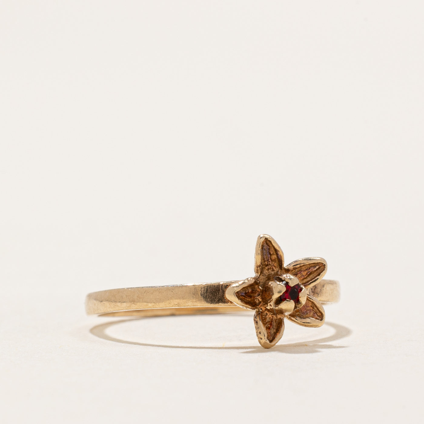 0.01ct Garnet Flower Ring - Size 3.5 - Dainty Single Stone Jewelry for Women - Perfect for Valentine's Day, Anniversary & Everyday Wear