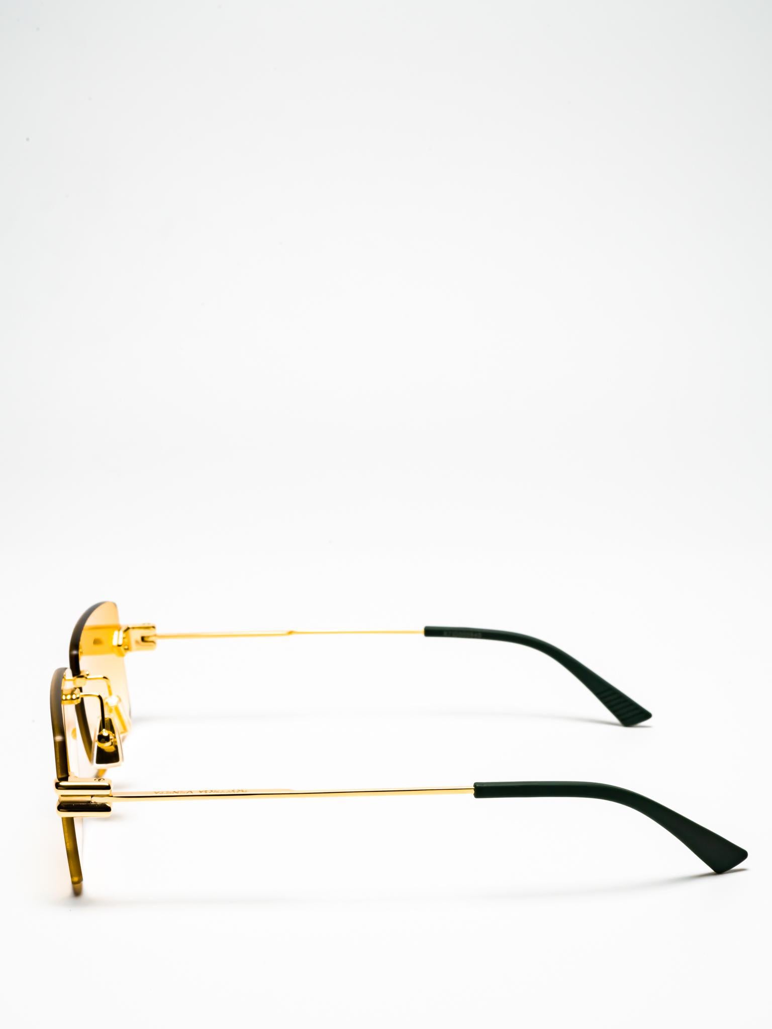 BOTTEGA VENETA BV1126S 006 Sunglasses - Luxury Designer Shades for Women & Men | Perfect for Outdoor Activities, Beach Vacations & Fashion Statements
