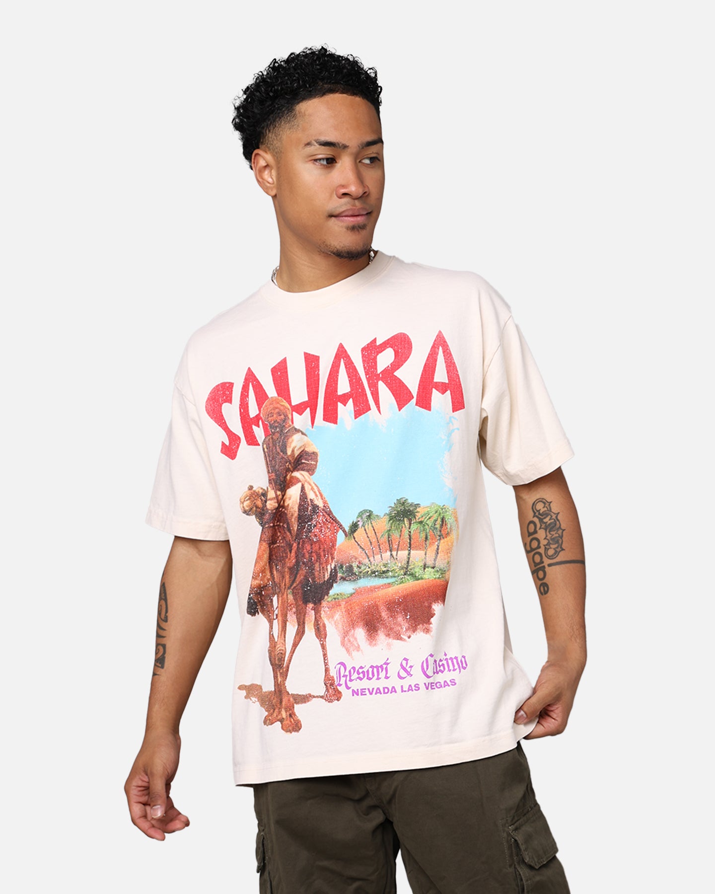 Vintage Sahara Casino T-Shirt - Retro American Thrift Style White Cotton Tee for Men & Women | Perfect for Casual Wear, Parties, and Vintage Lovers