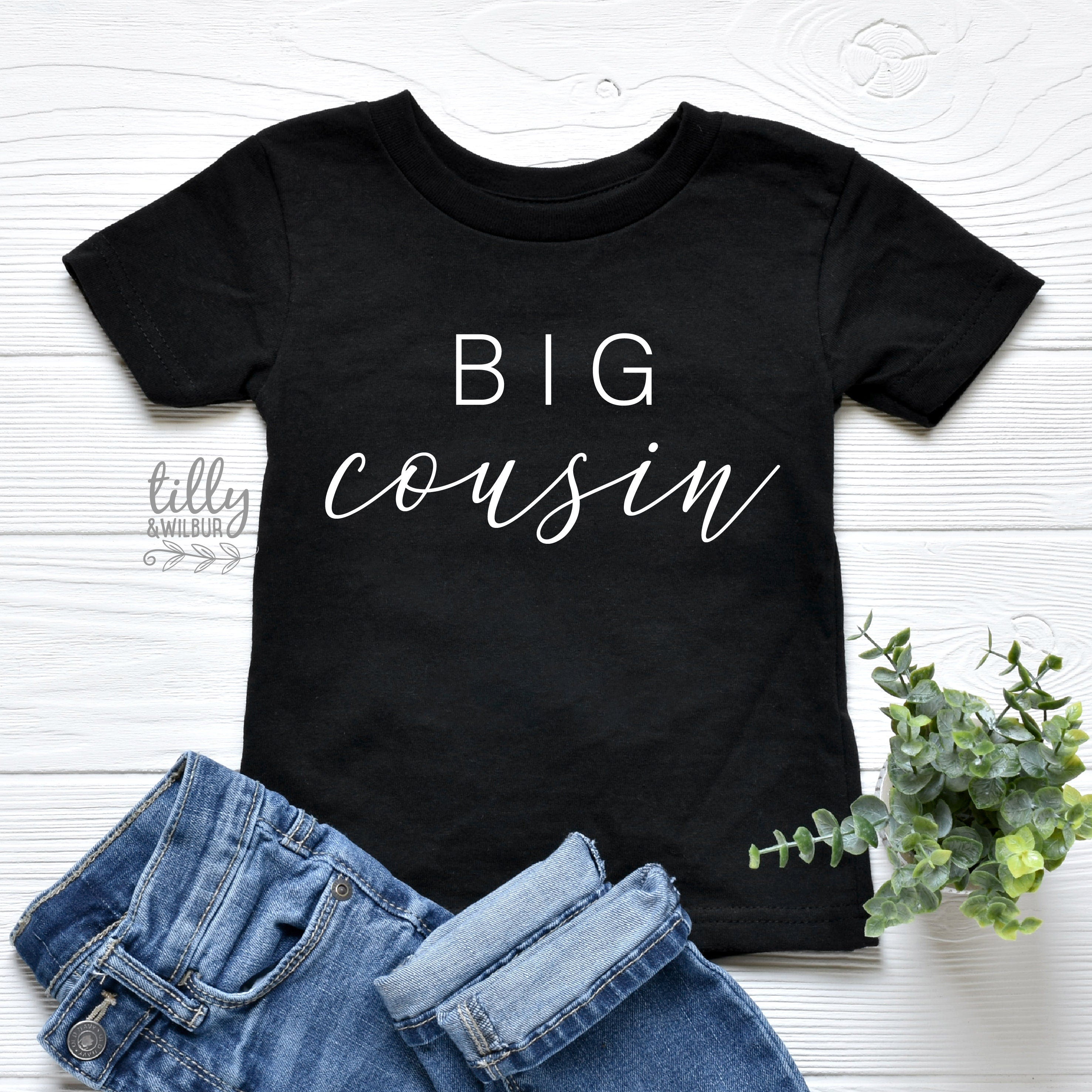 Big Cousin T-Shirt - Comfortable & Stylish Graphic Tee for Men & Women - Perfect for Family Reunions, Casual Outings & Gifts