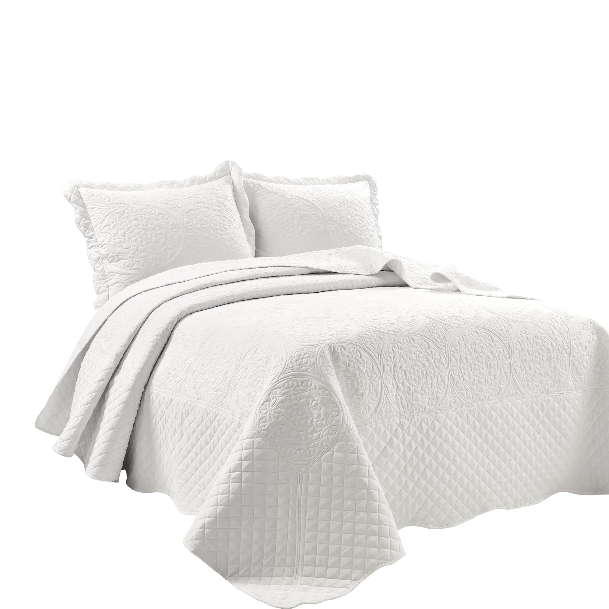 Lush Decor Medallion Scallop 5-Piece King Size Bedspread Set in White - Luxury Bedding for Master Bedroom & Guest Room Decor