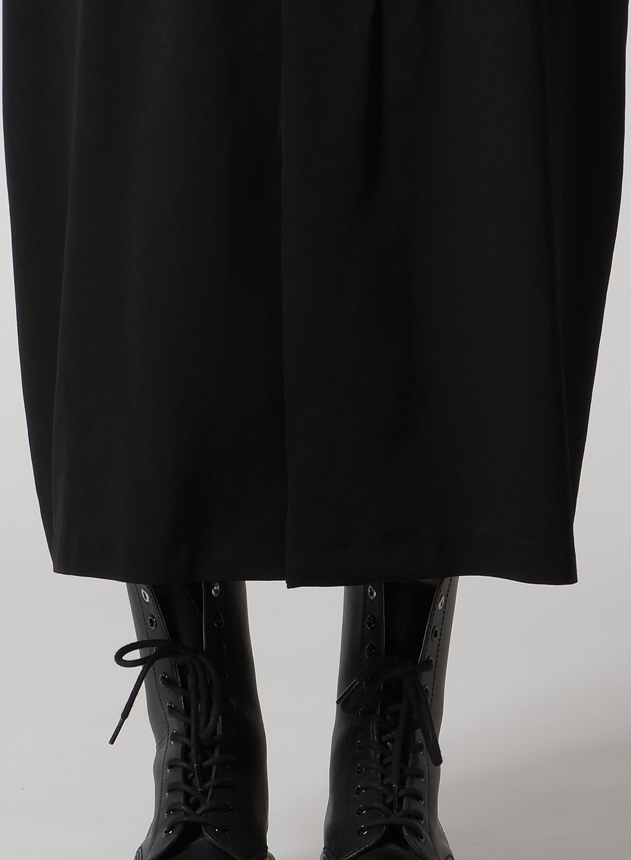 Elegant Crepe de Chine Long Dress with 4 Pockets - Perfect for Weddings, Parties & Formal Occasions