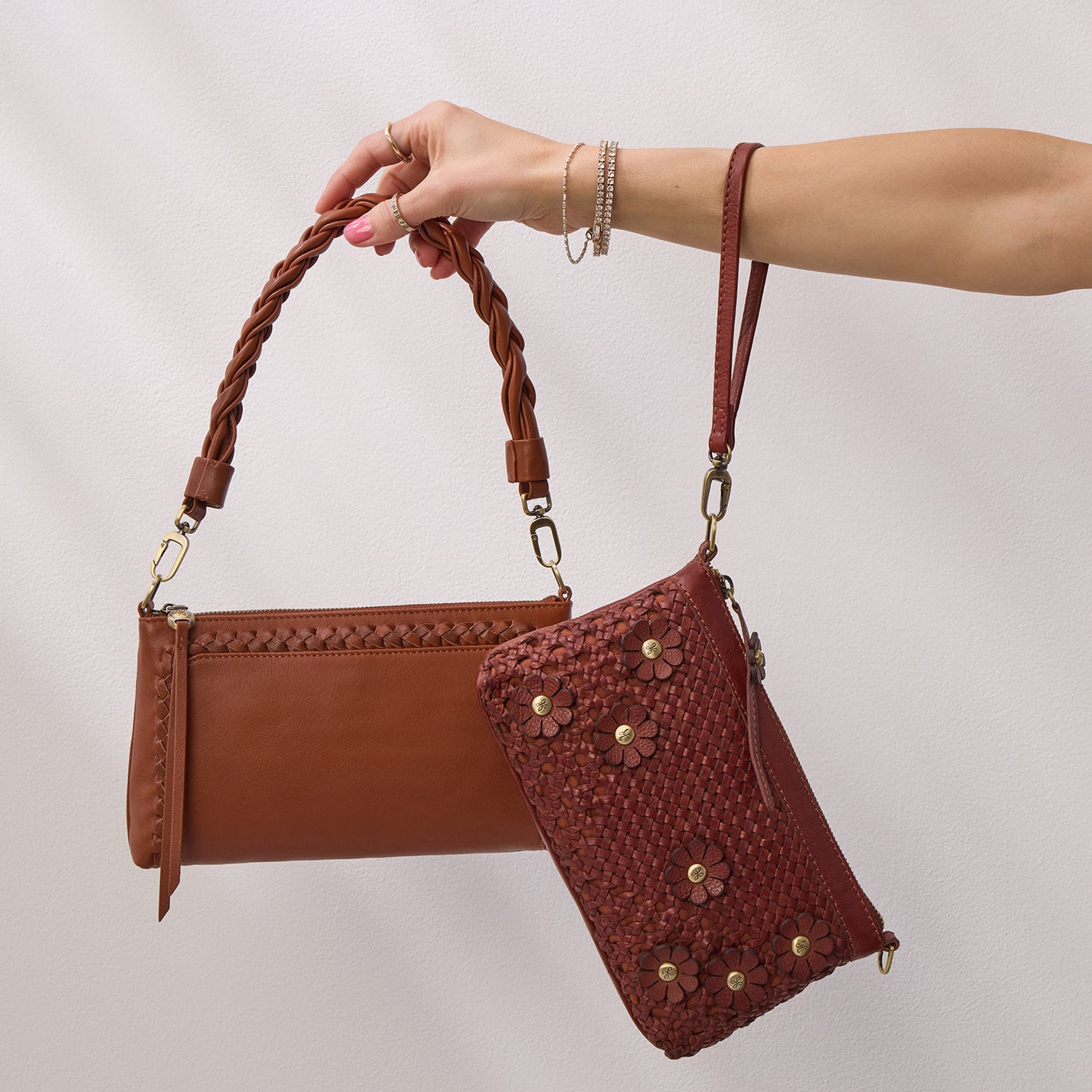 Darcy Crossbody Bag in Smooth Leather - Stylish & Durable Handbag for Women | Perfect for Travel, Work & Everyday Use