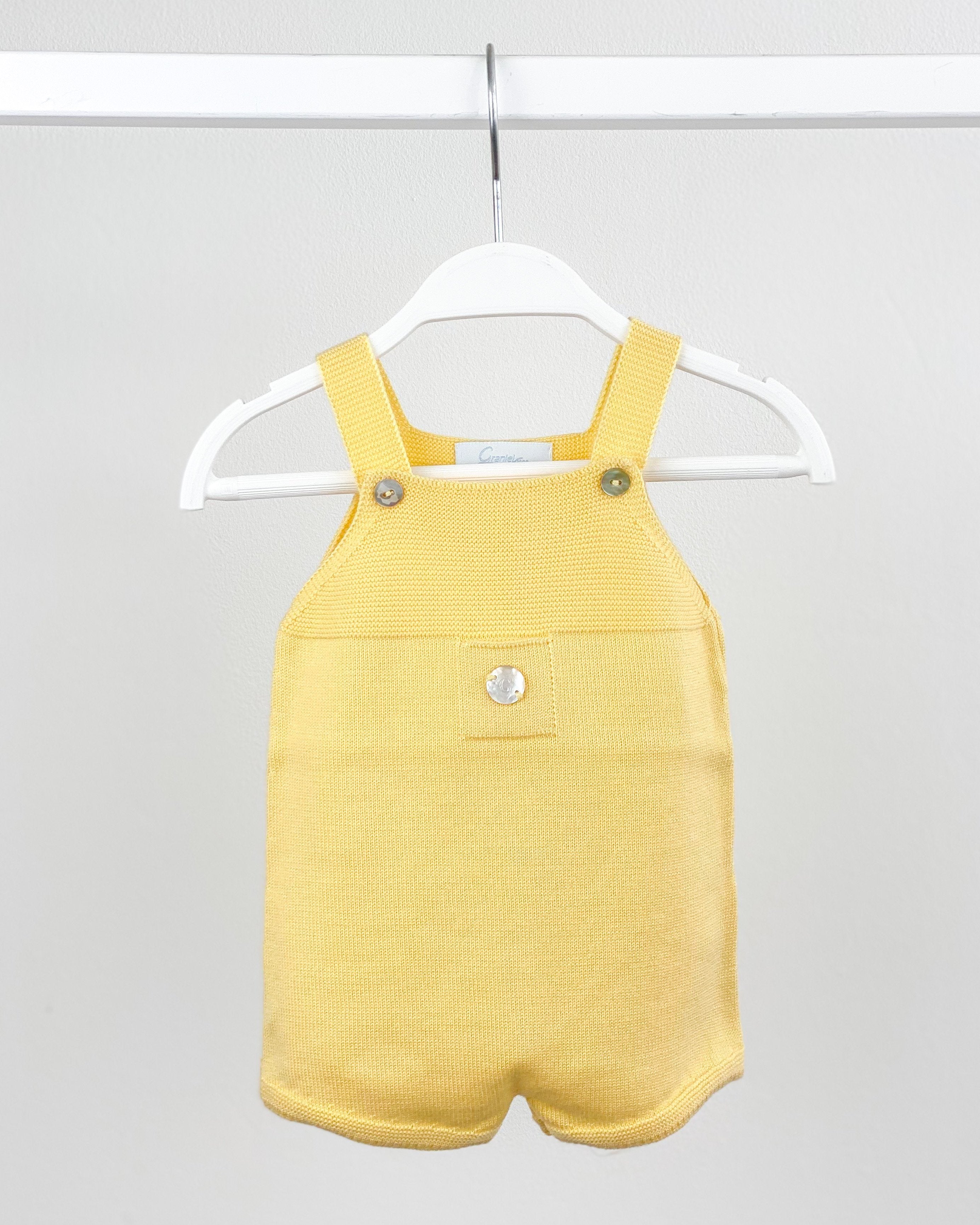 Classic Short Knitted Dungarees for Women - Pale Yellow Vintage Style Overalls | Casual Spring Outfit, Weekend Brunch, Coffee Date Fashion