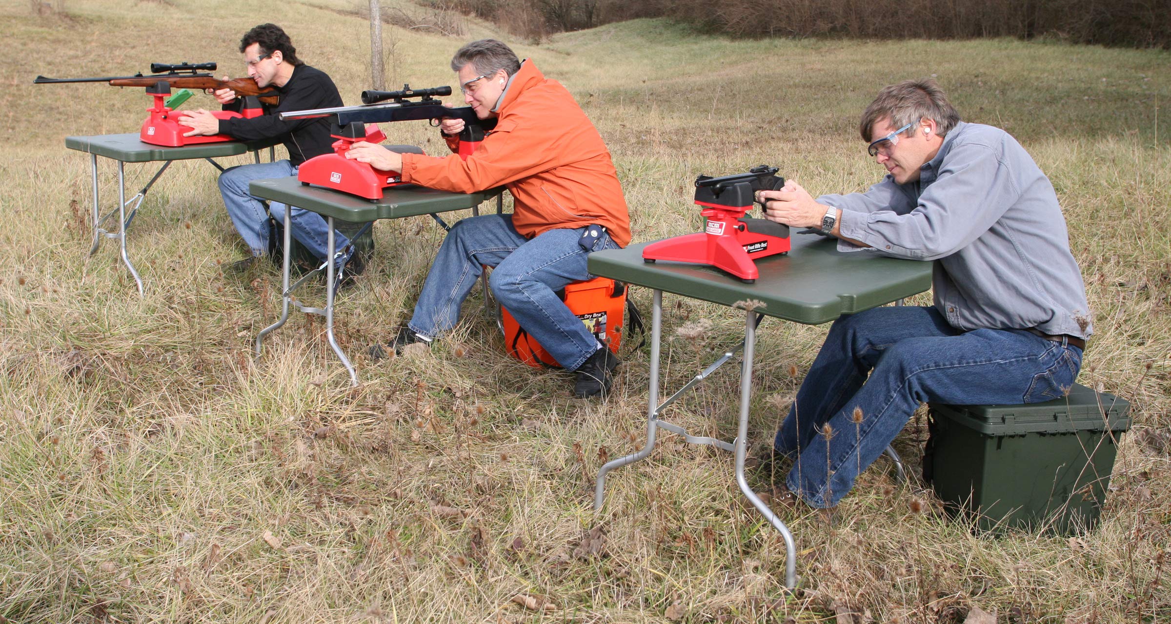 MTM PST-11 Predator Portable Shooting Benchrest Table - Green Tactical Shooting Rest for Hunting & Range Practice - Perfect for Outdoor Target Practice, Rifle Shooting & Gun Range Training