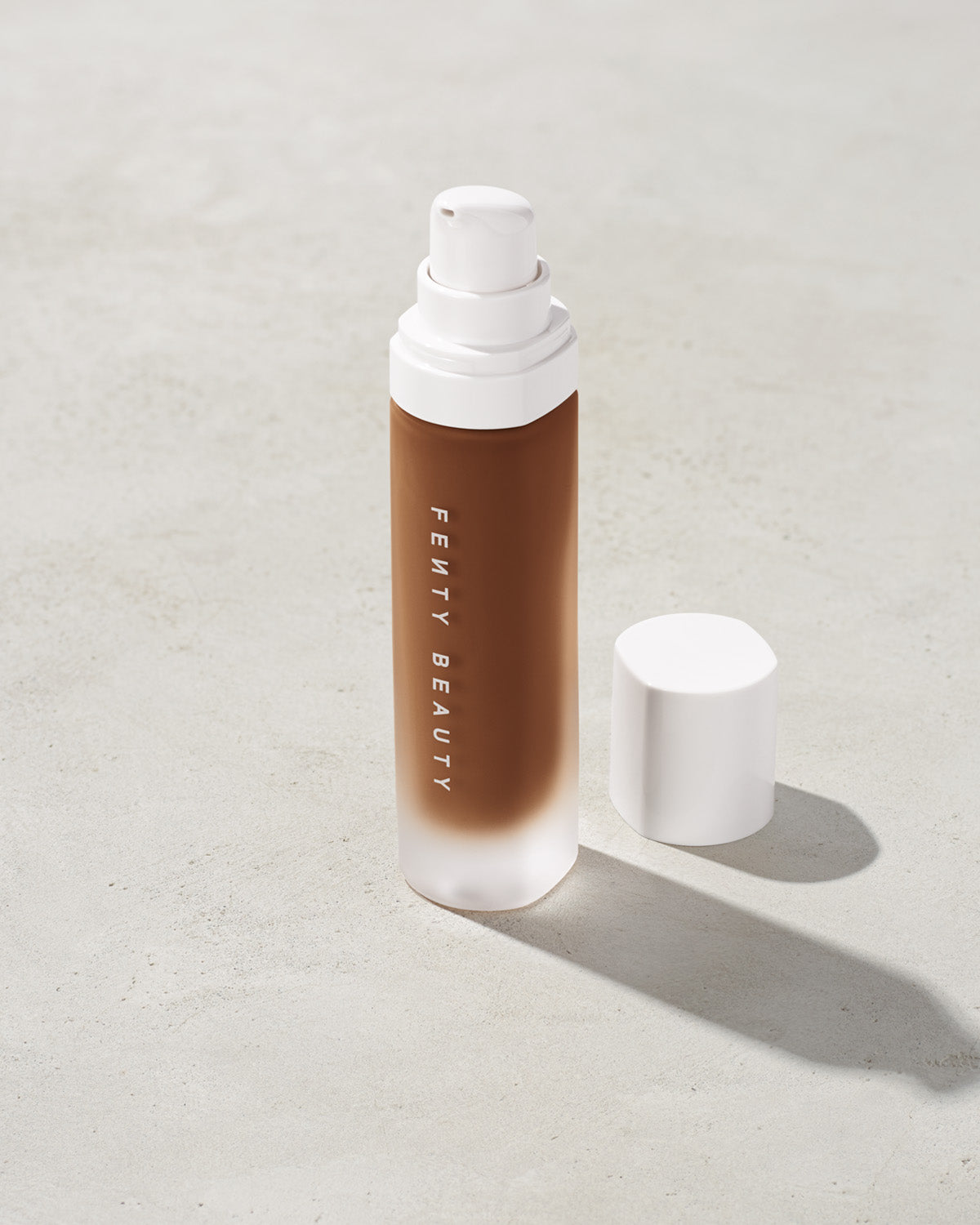 Fenty Beauty Pro Filt'r Soft Matte Longwear Foundation - Shade #480 | Oil-Free, Full Coverage Makeup for All-Day Wear - Perfect for Oily Skin & Hot Weather