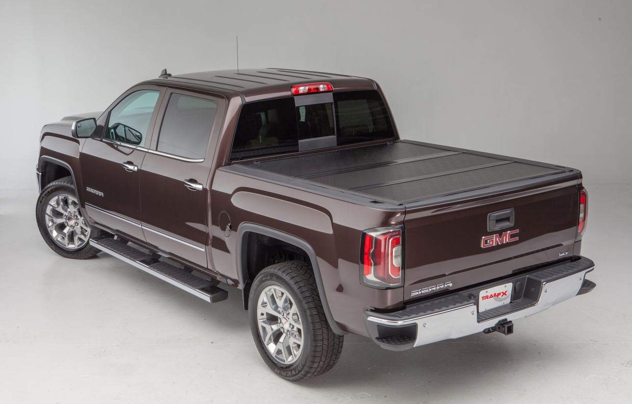 RAM 1500 Truck Bed Cover (5.5' Short Bed) - Fits 2009-2022 Models (Excludes RAM Box) | Durable Weatherproof Tonneau Cover for Hauling & Outdoor Adventures