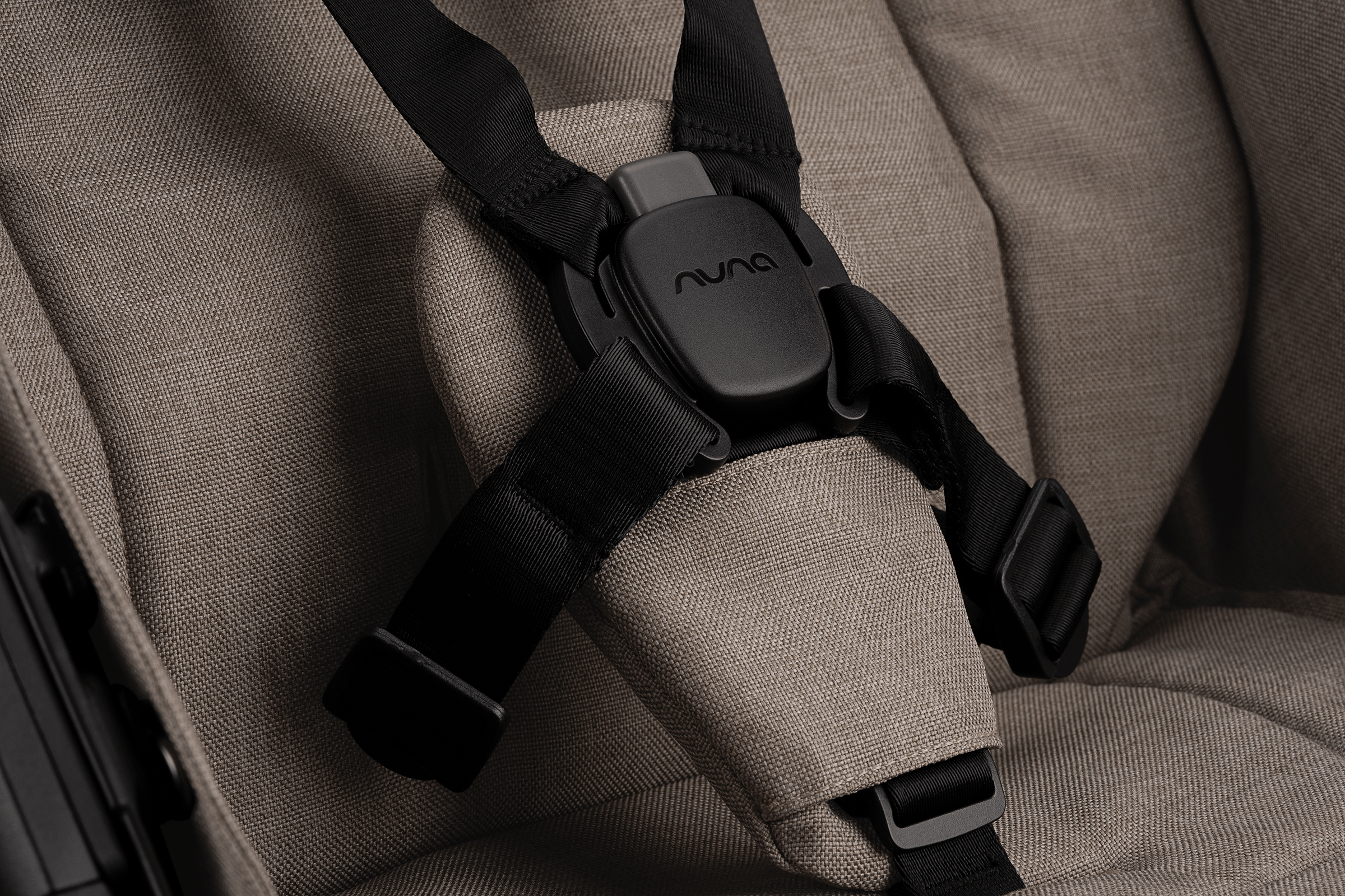 Nuna TRVL lx + PIPA urbn Lightweight Travel Stroller and Car Seat System for Infants – Perfect for Air Travel, City Walks, and Everyday Use