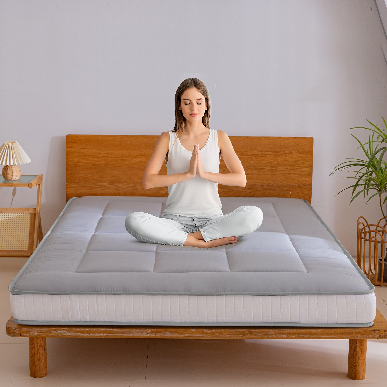 MAXYOYO 6-Inch Extra Thick Floor Futon Mattress - Square Quilting Design, Grey - Perfect for Guest Beds, Dorm Rooms & Small Spaces