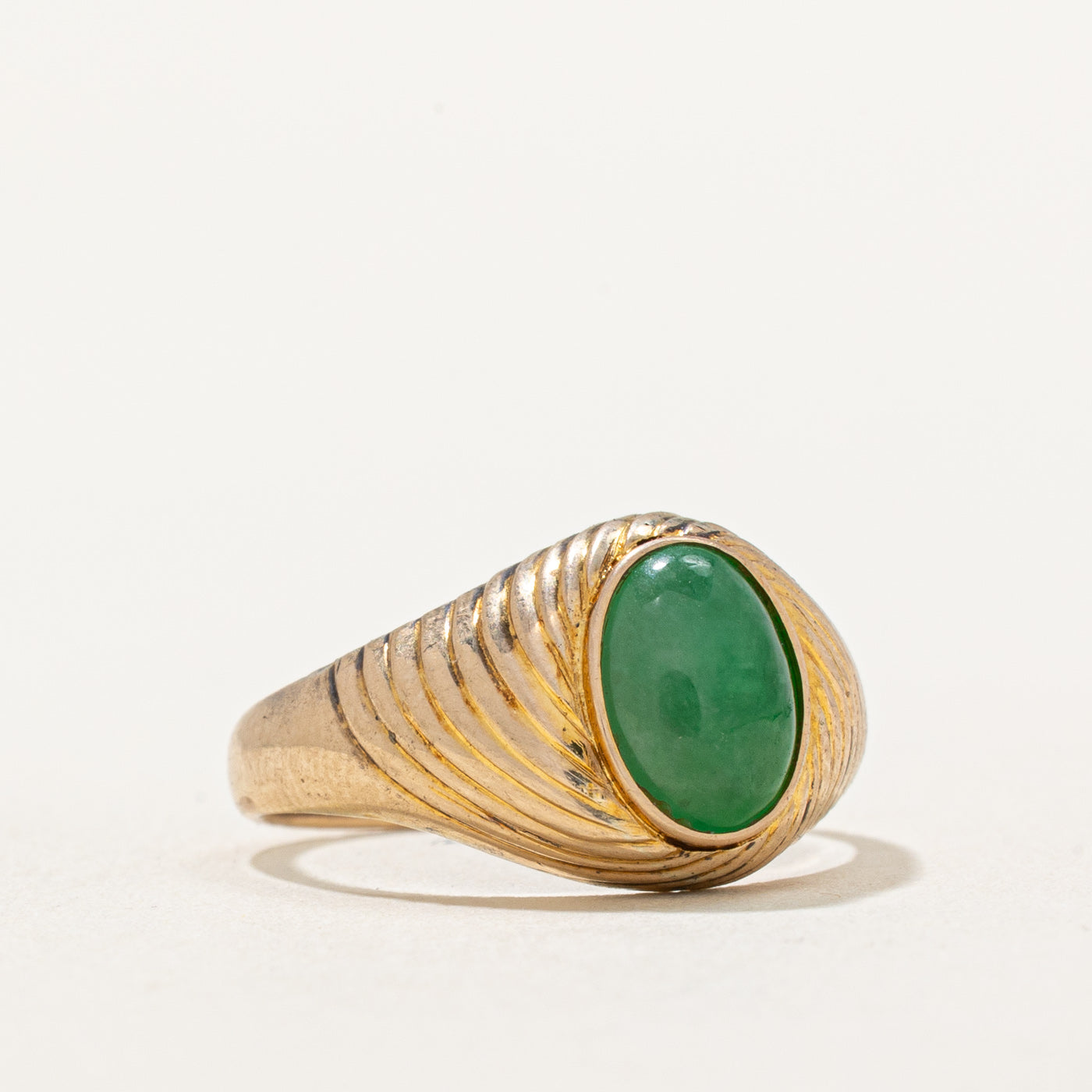 Oval Cabochon Jade Grooved Ring - 1.50ct Genuine Stone - Size 5.75 - Elegant Handmade Jewelry for Women - Perfect for Weddings, Parties & Special Occasions