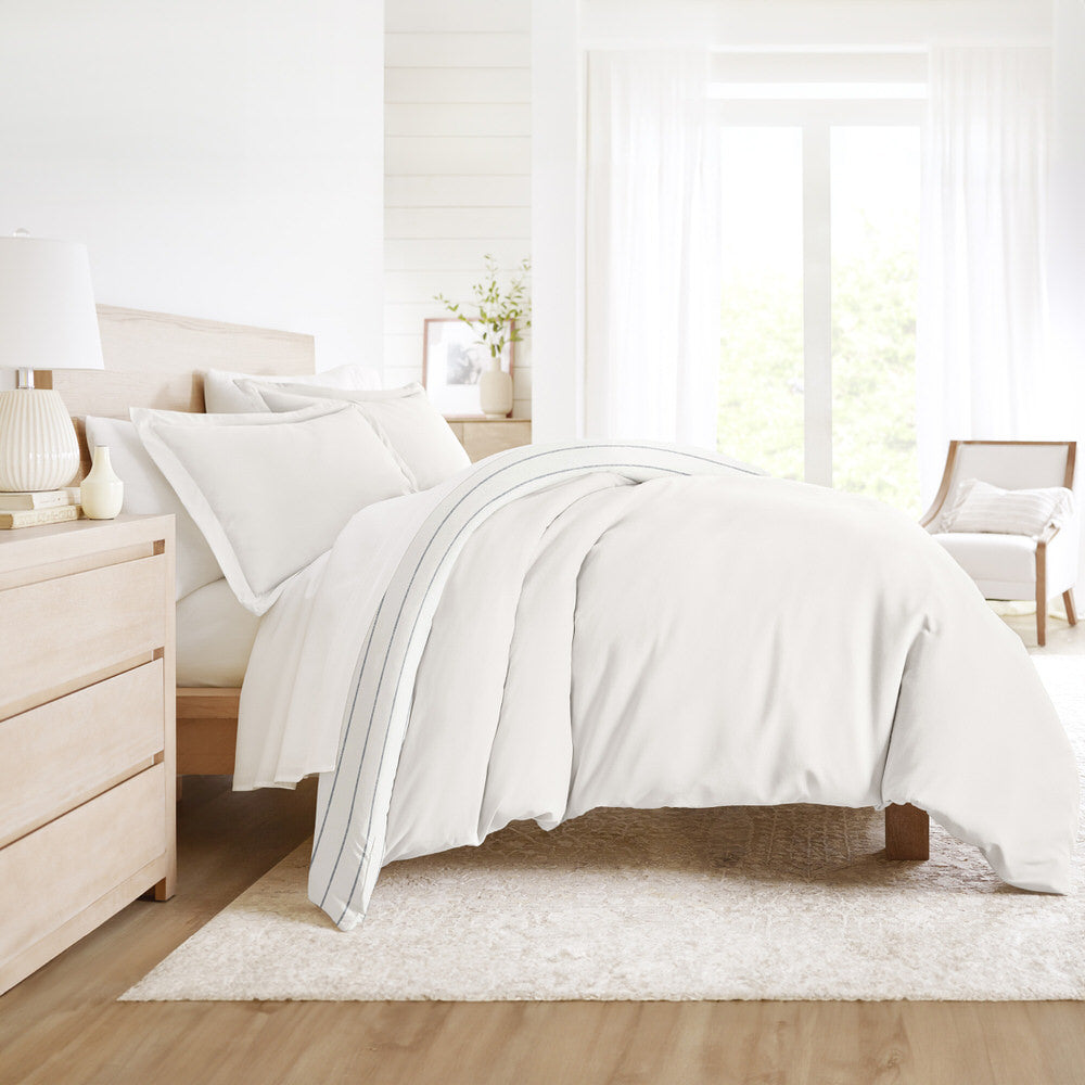 Harbor Stripe Reversible 3-Piece Duvet Cover Set - Navy & White Striped Bedding - Perfect for Coastal, Nautical or Beach-Themed Bedrooms