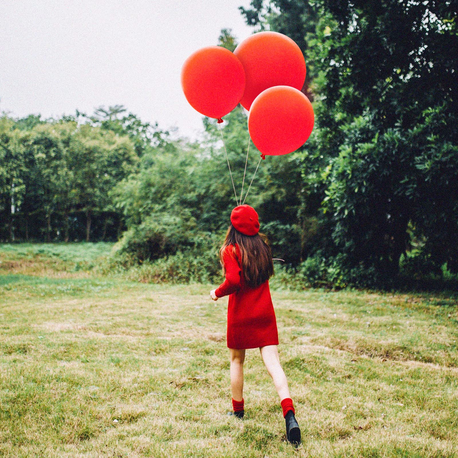 KAWKALSH 111Pcs Red Balloon Arch Kit - 18, 12, 5 Inch Latex Balloons for Birthday, Baby Shower, Wedding, Engagement, Anniversary & Christmas Party Decorations - Perfect for Indoor/Outdoor Events, Photo Backdrops & Festive Celebrations