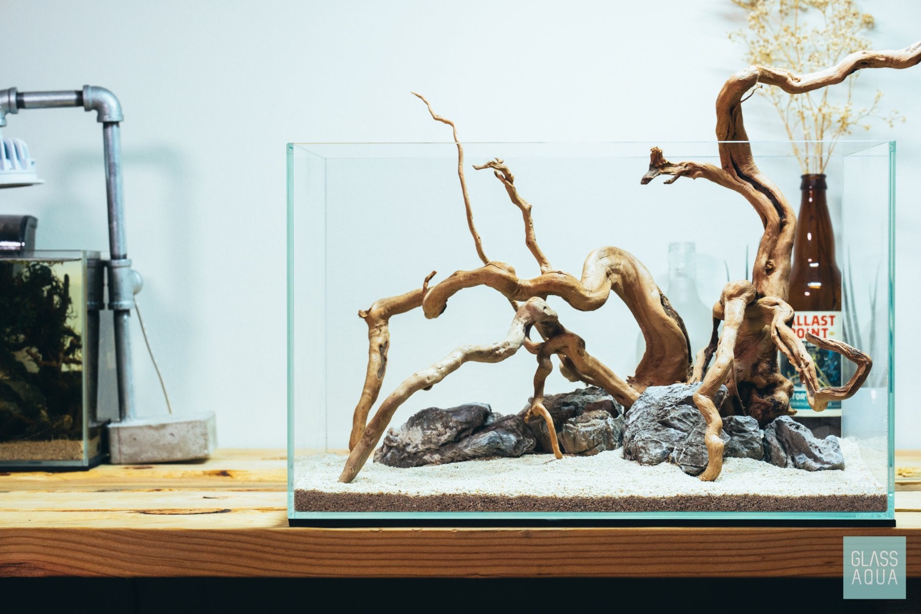 Natural Spider Wood for Aquarium Decor - Unique Driftwood for Fish Tanks, Reptile Habitats & Terrarium Landscaping (Ideal for Shrimp, Betta Fish & Aquatic Plants)