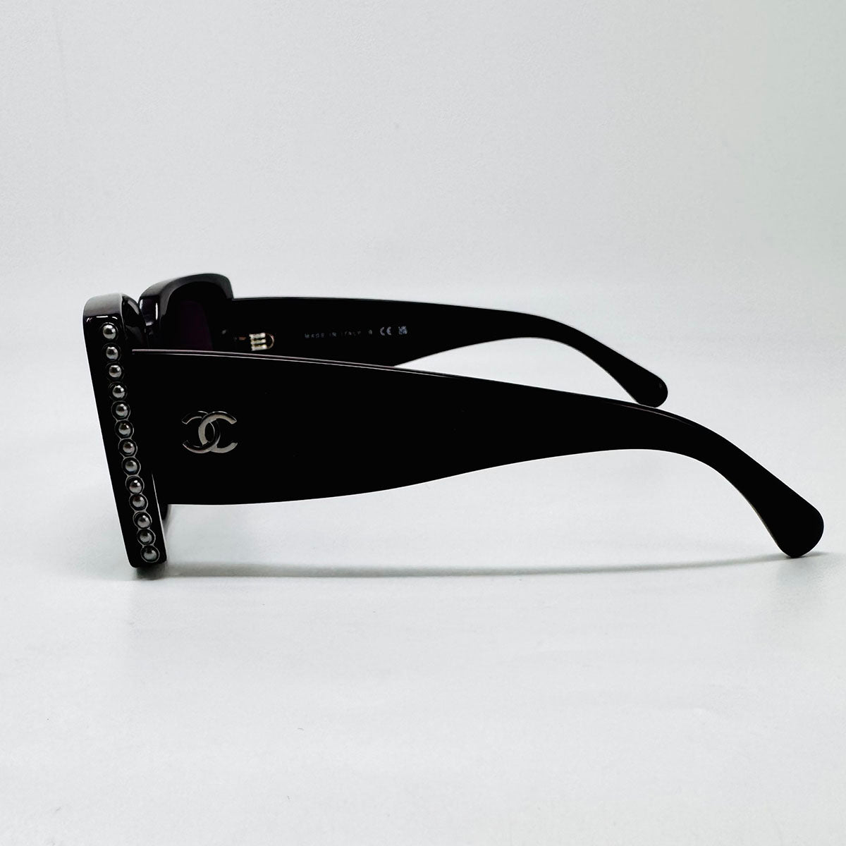 Chanel Women's Luxury Sunglasses UV Protection - Stylish Designer Shades for Fashion & Outdoor Activities