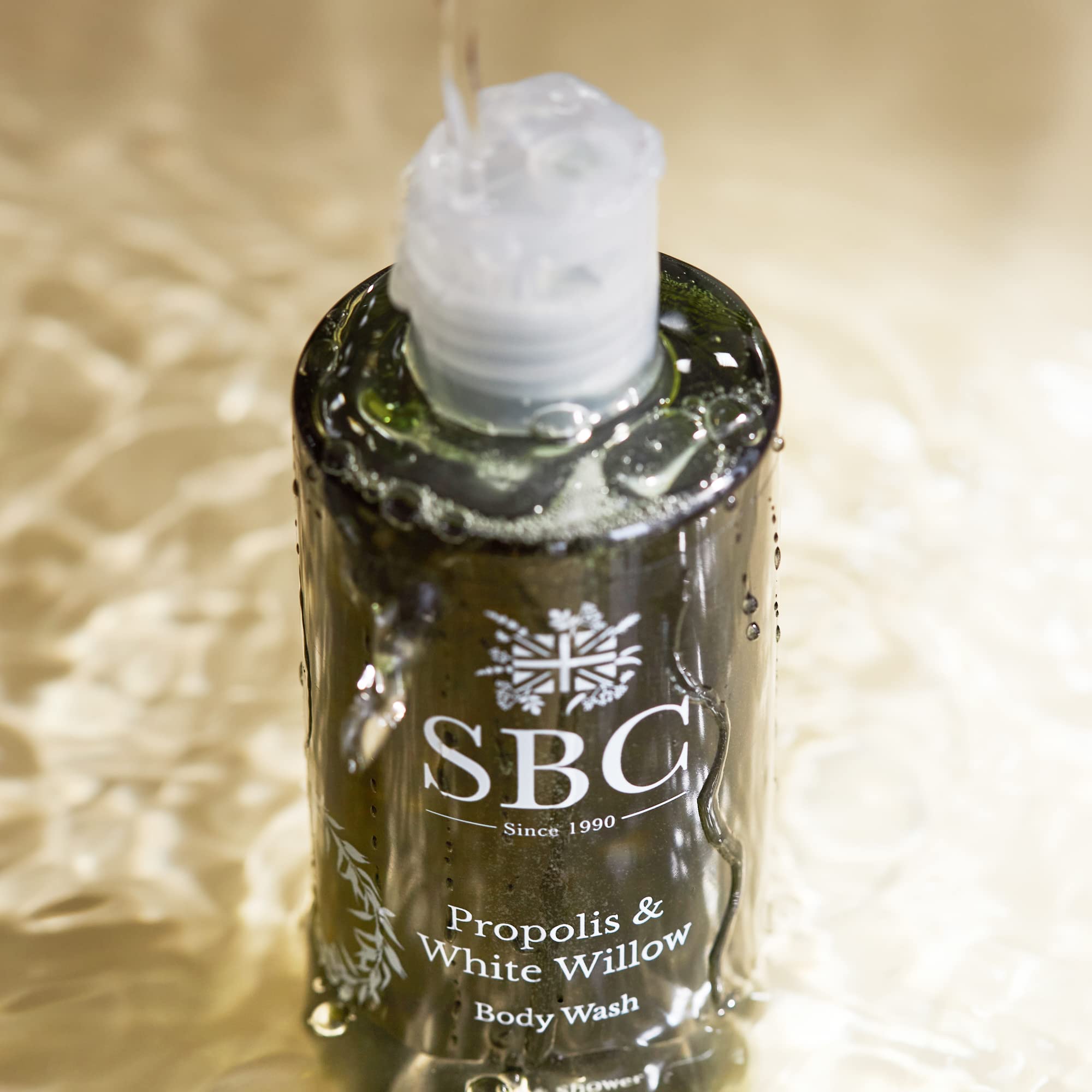 **SBC Skincare Propolis & White Willow Body Wash - Breakout-Prone Skin Solution, Soothes & Clears Pores, Improves Skin Texture (500ml) | Shower Gel & Bubble Bath for Acne-Prone & Sensitive Skin**    *(Use for daily cleansing, post-workout refreshment, or relaxing bubble baths to promote healthy, glowing skin.)*